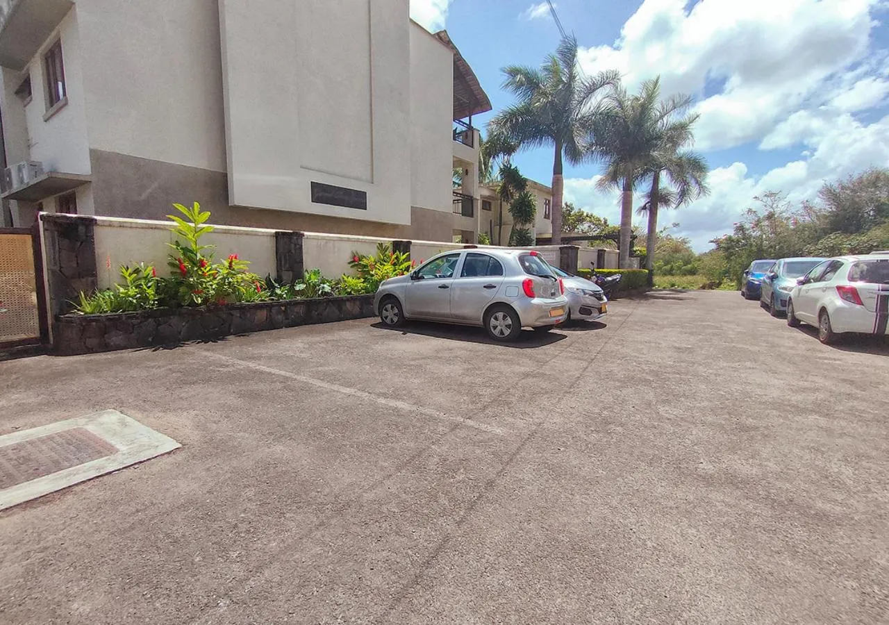 Parking in Grand Bay Suites
