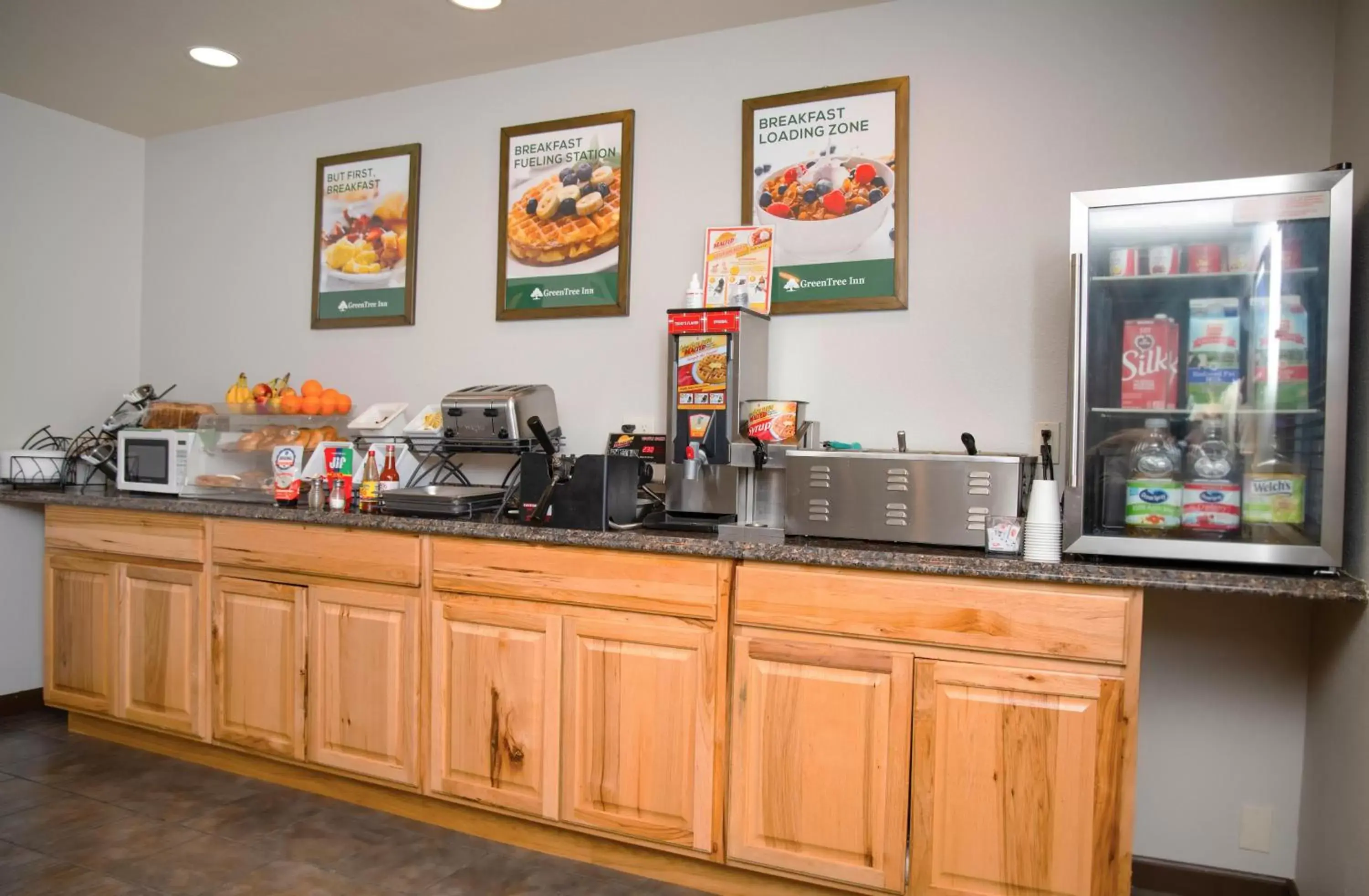 Breakfast in GreenTree Inn Montrose Breakfast in GreenTree Inn Montrose