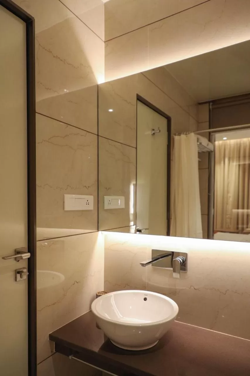 Shower, Bathroom in Hotel Gurudev Grand