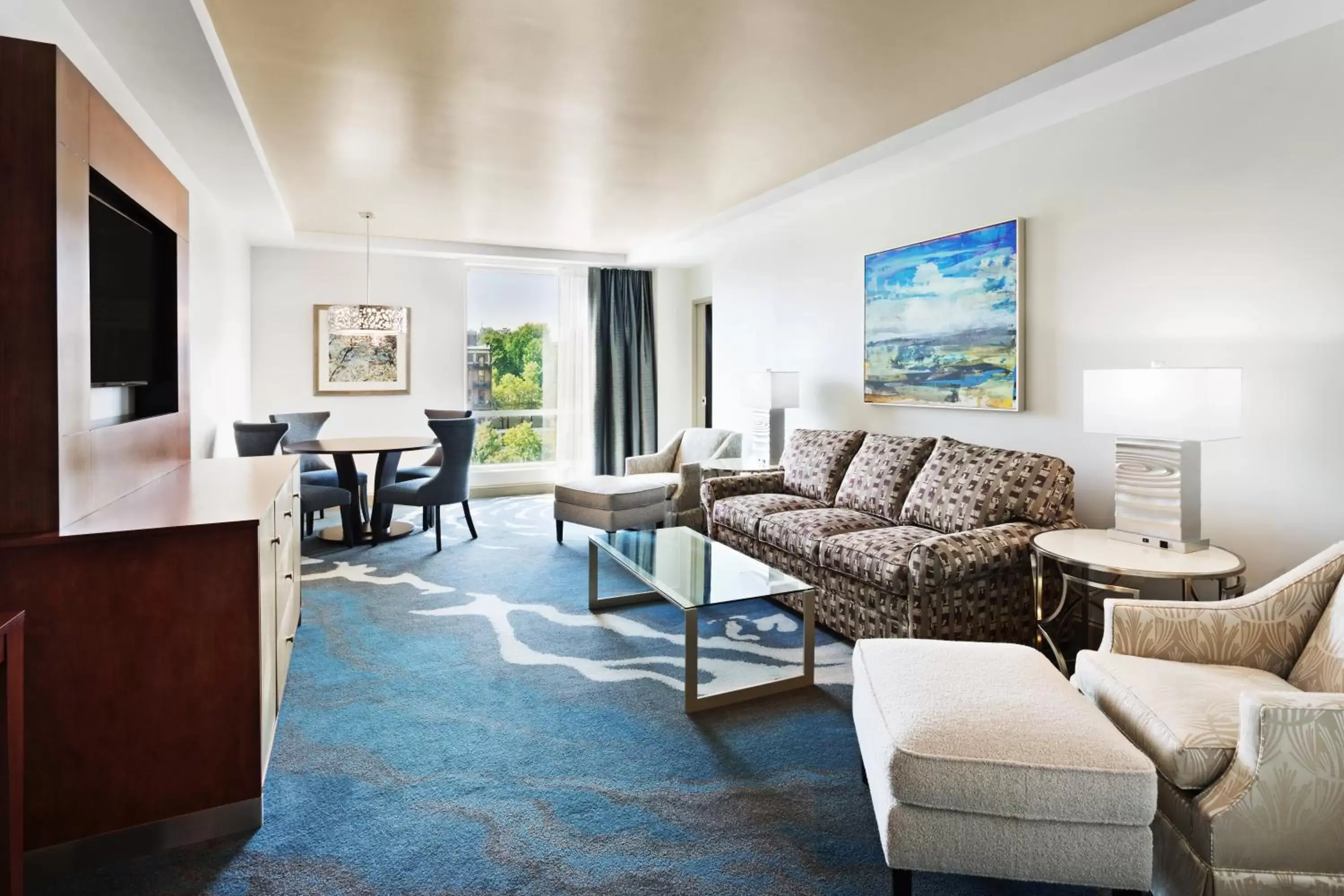 Living room, Seating Area in The Tennessean Personal Luxury Hotel