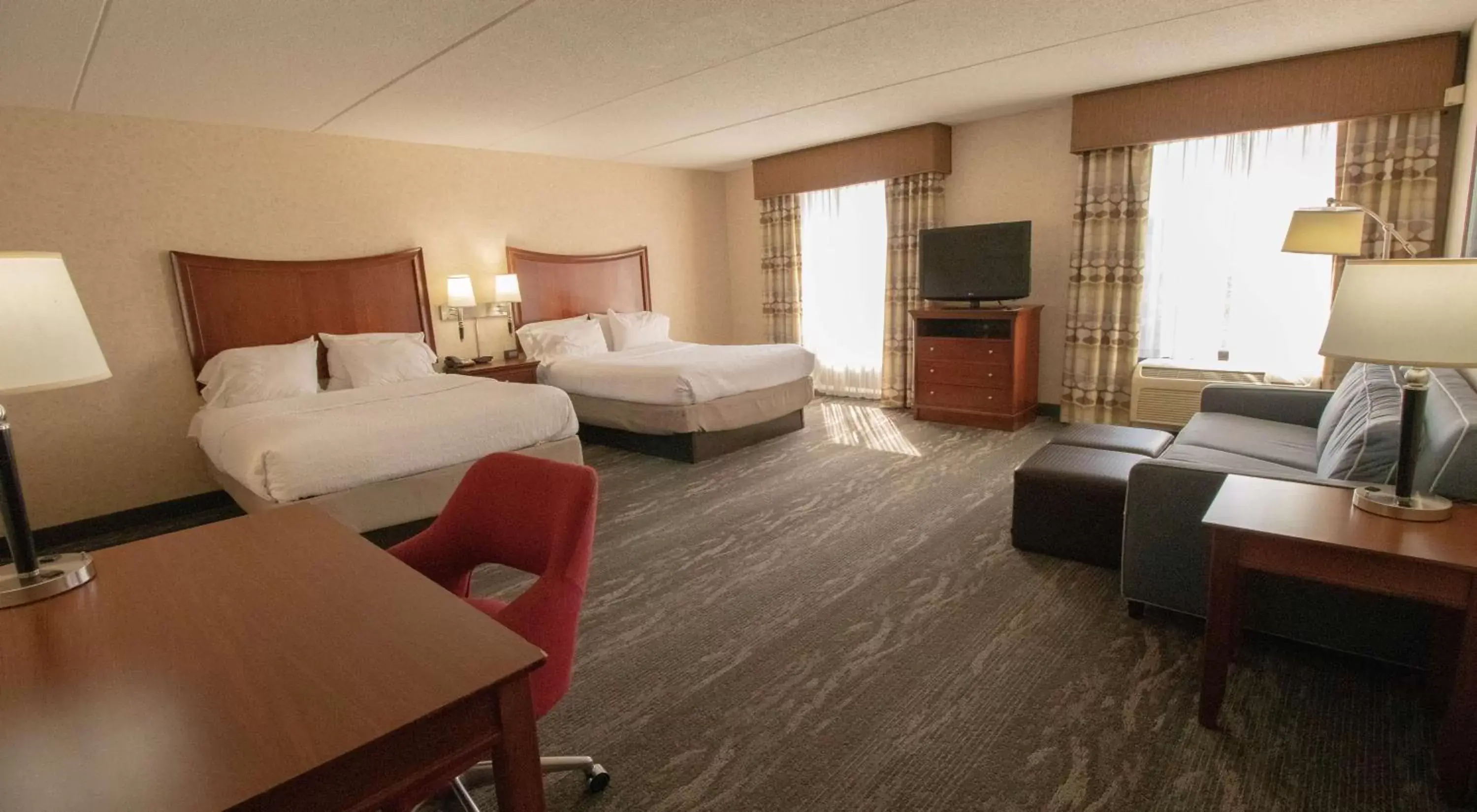 Bedroom in Hampton Inn & Suites Richmond/Virginia Center