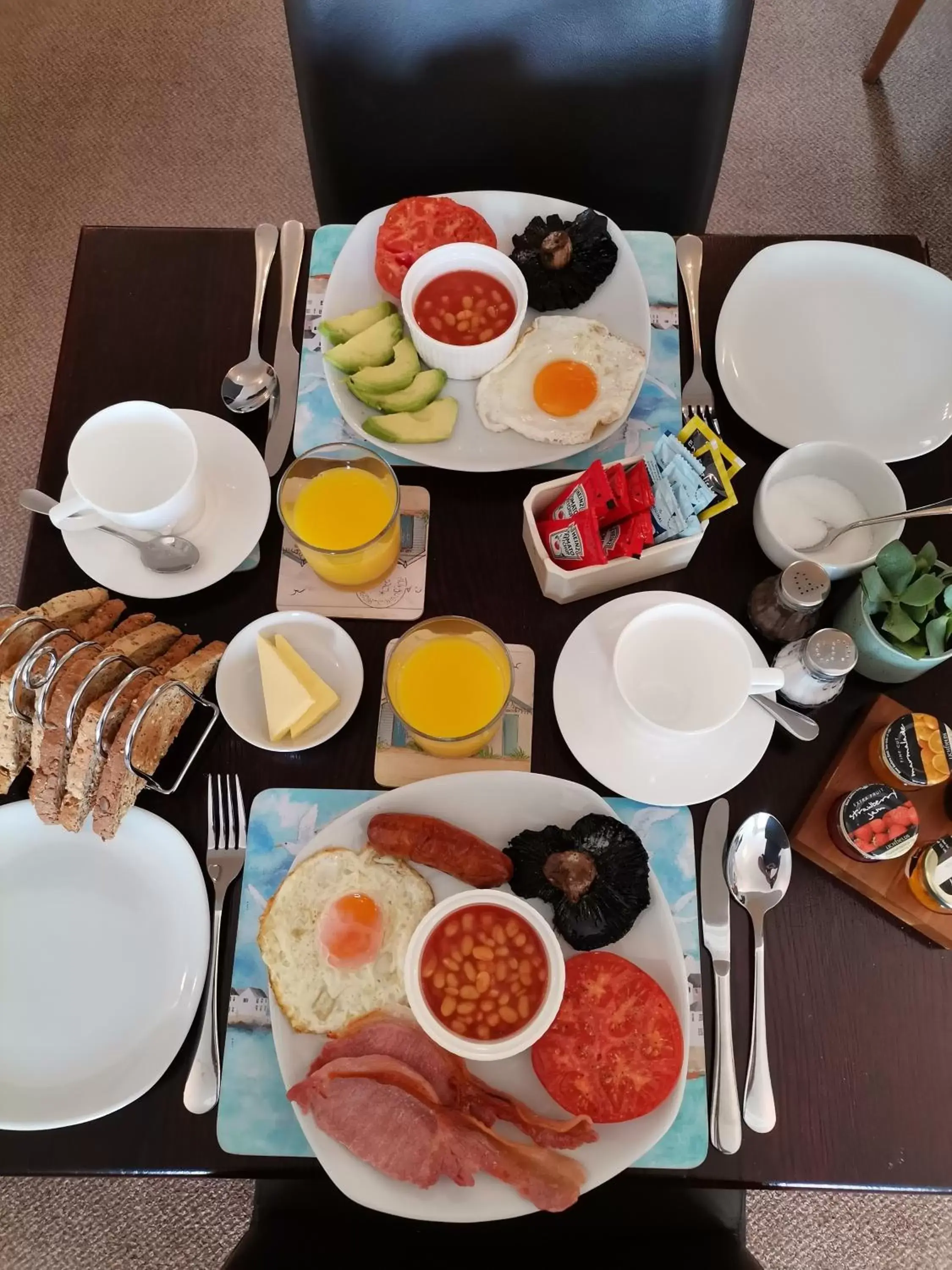 Breakfast in The Mayfair