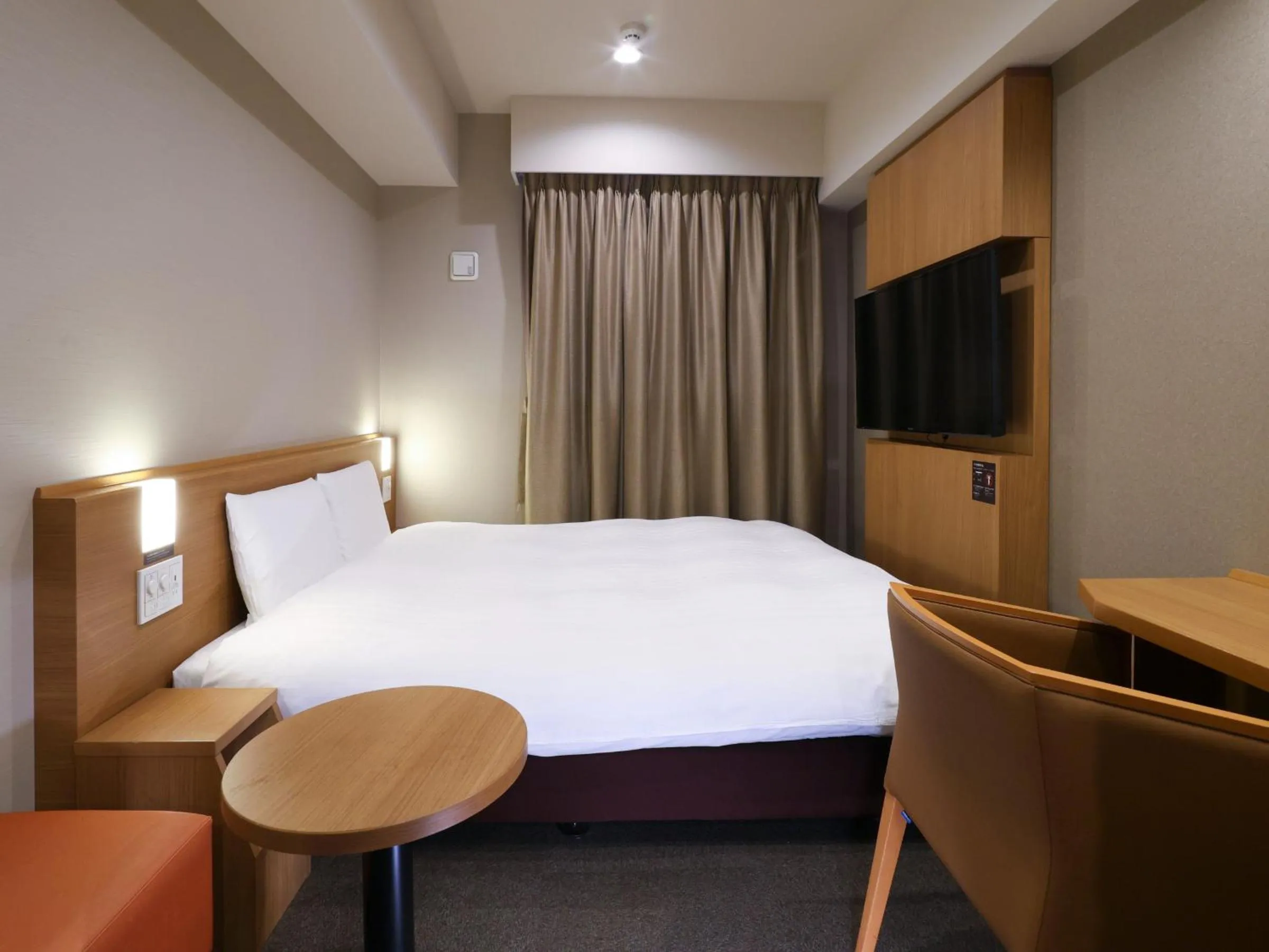 Bed in Dormy Inn Tokyo Hatchobori - Natural Hot Spring