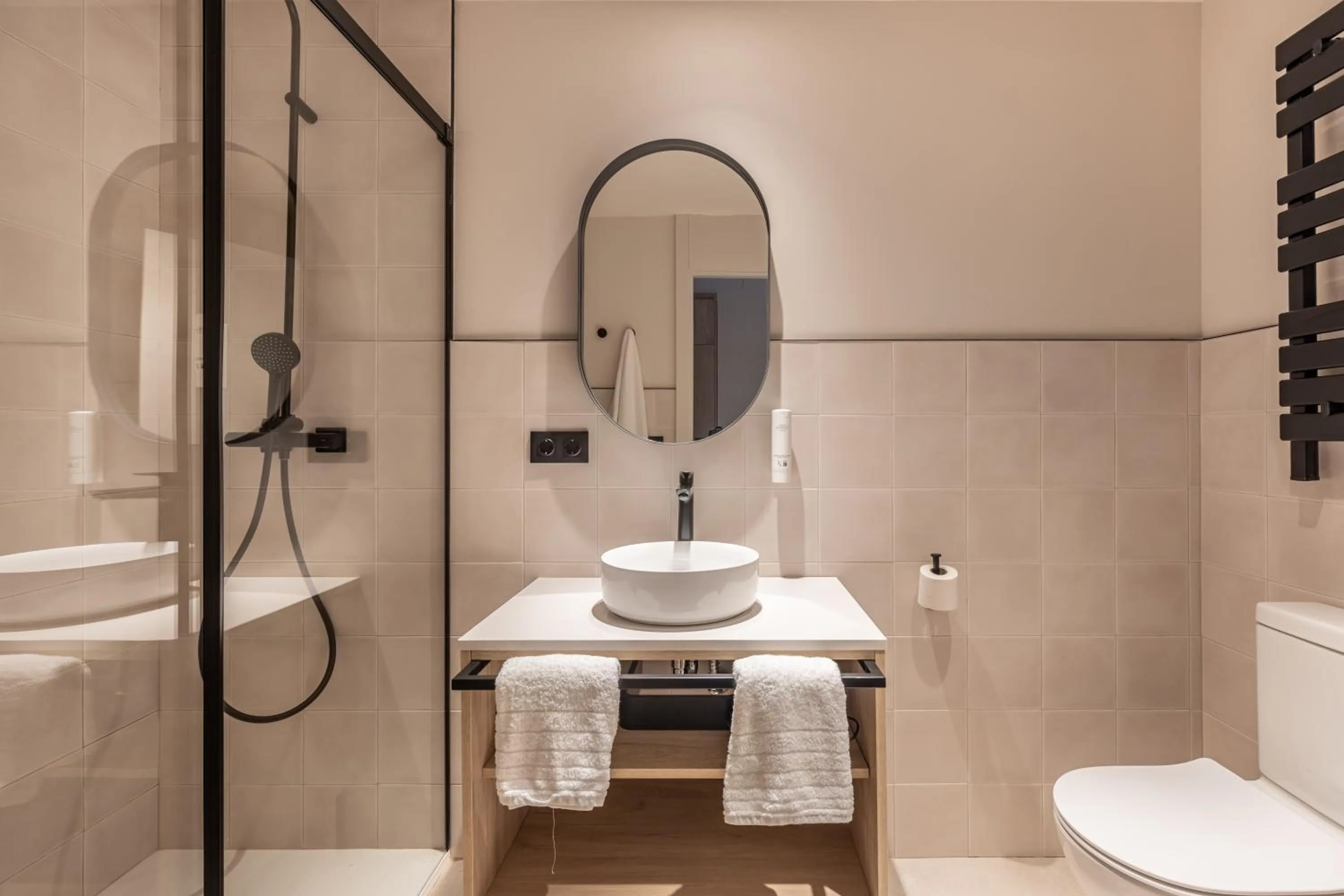 Toilet in Líbere Madrid Chamberí