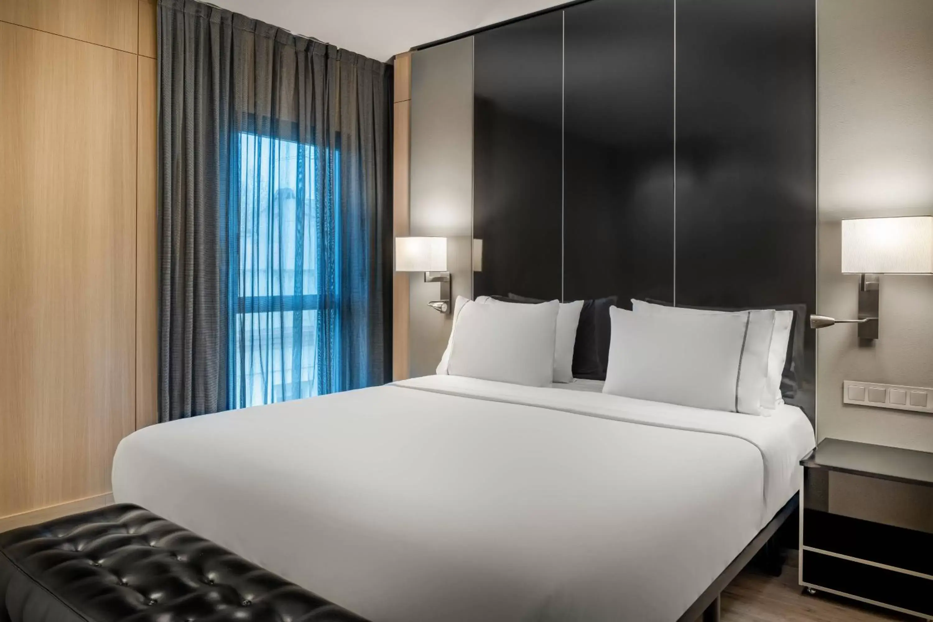 Bedroom, Bed in AC Hotel Sants by Marriott