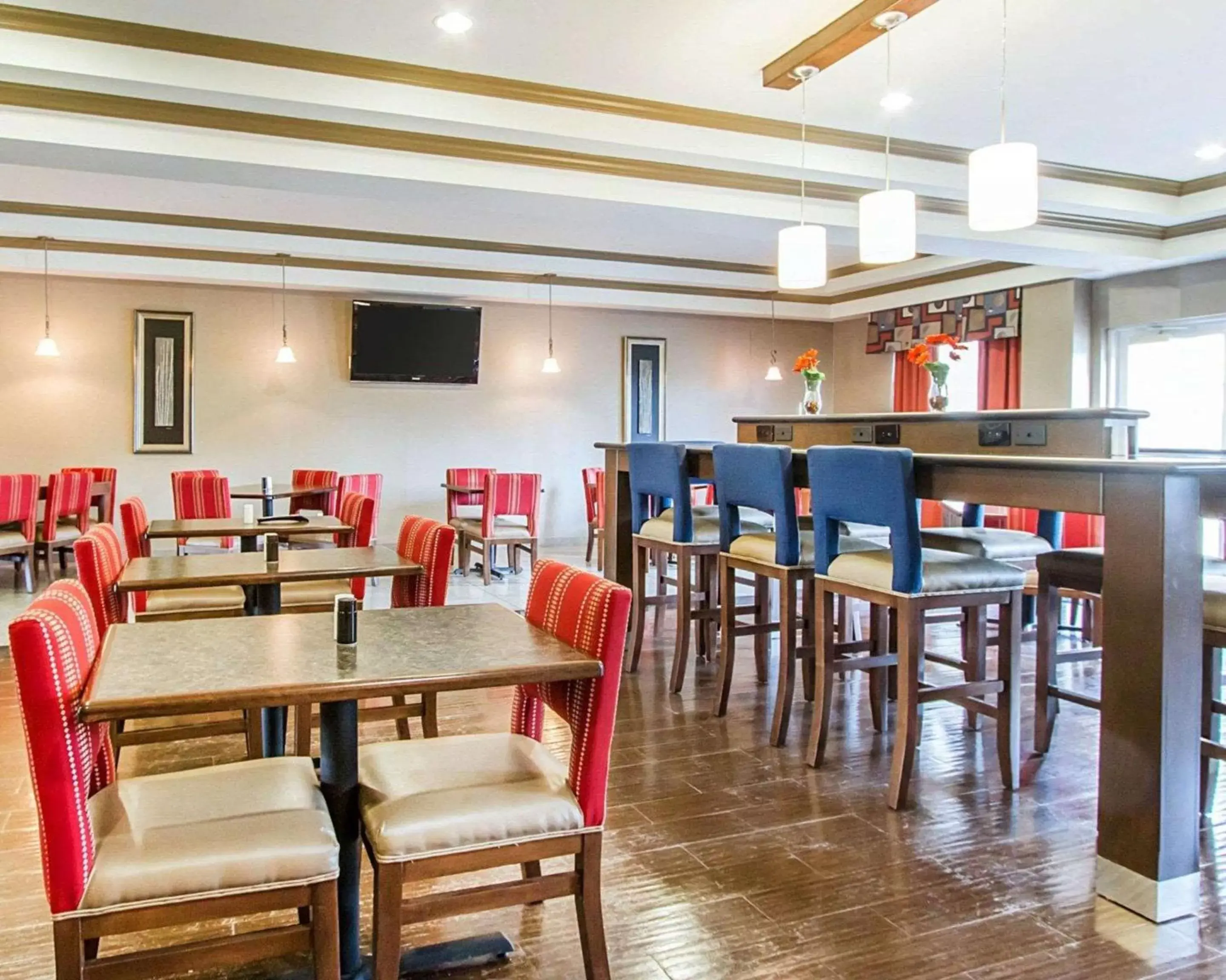 Restaurant/Places to Eat in Comfort Suites Abilene