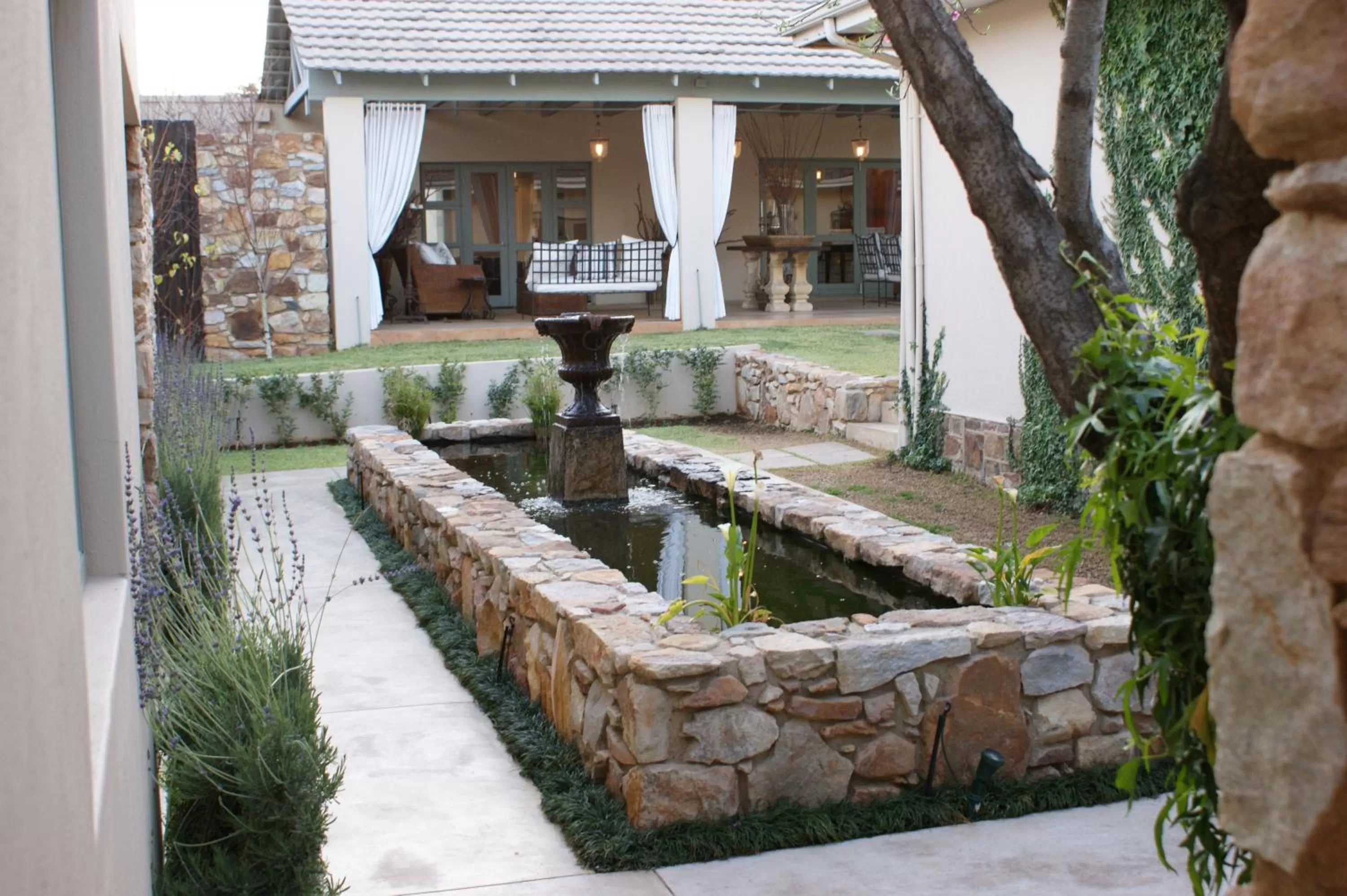 Facade/entrance in The Parkwood