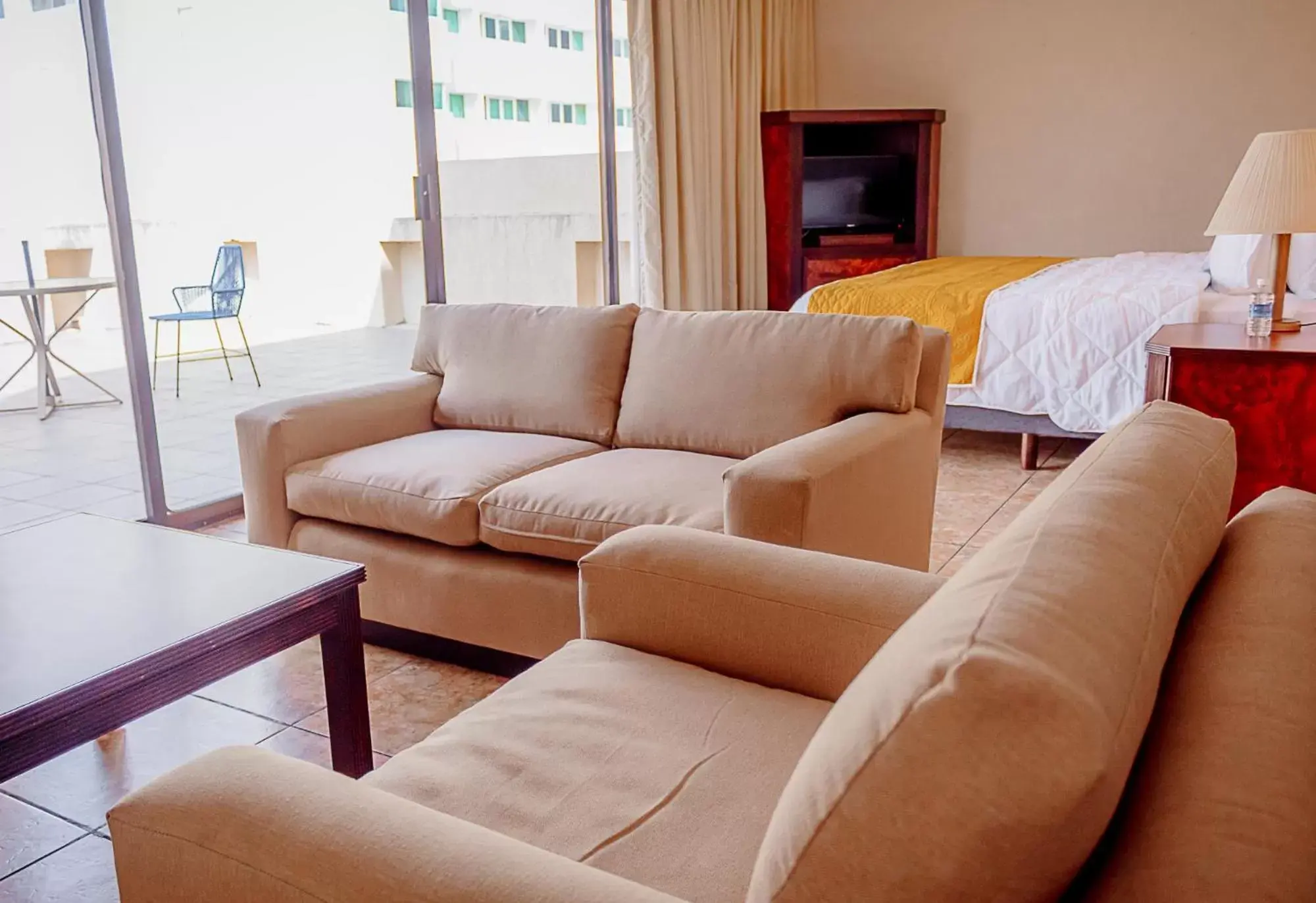 Seating Area in Hotel Los Aluxes