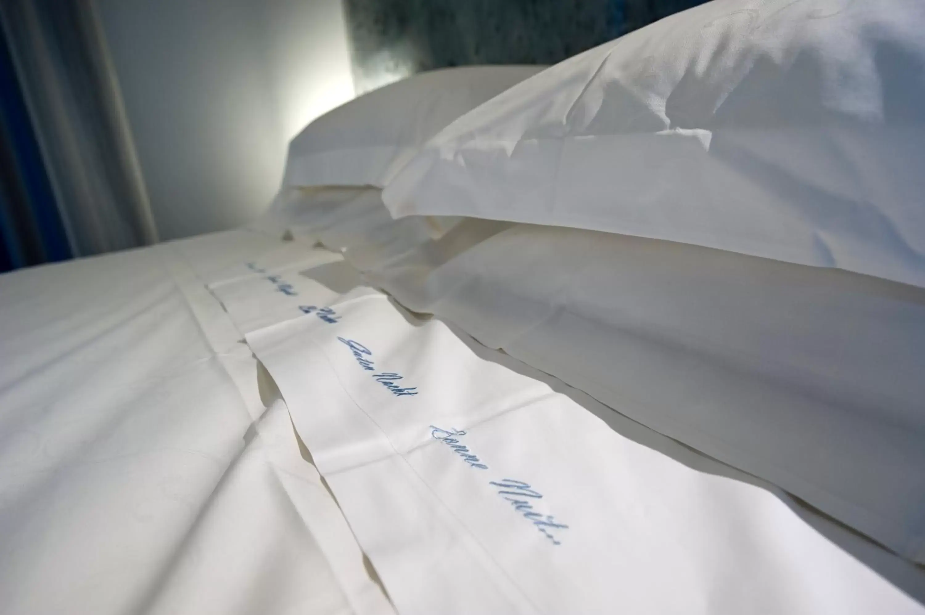 Bed in Arli Hotel Business and Wellness