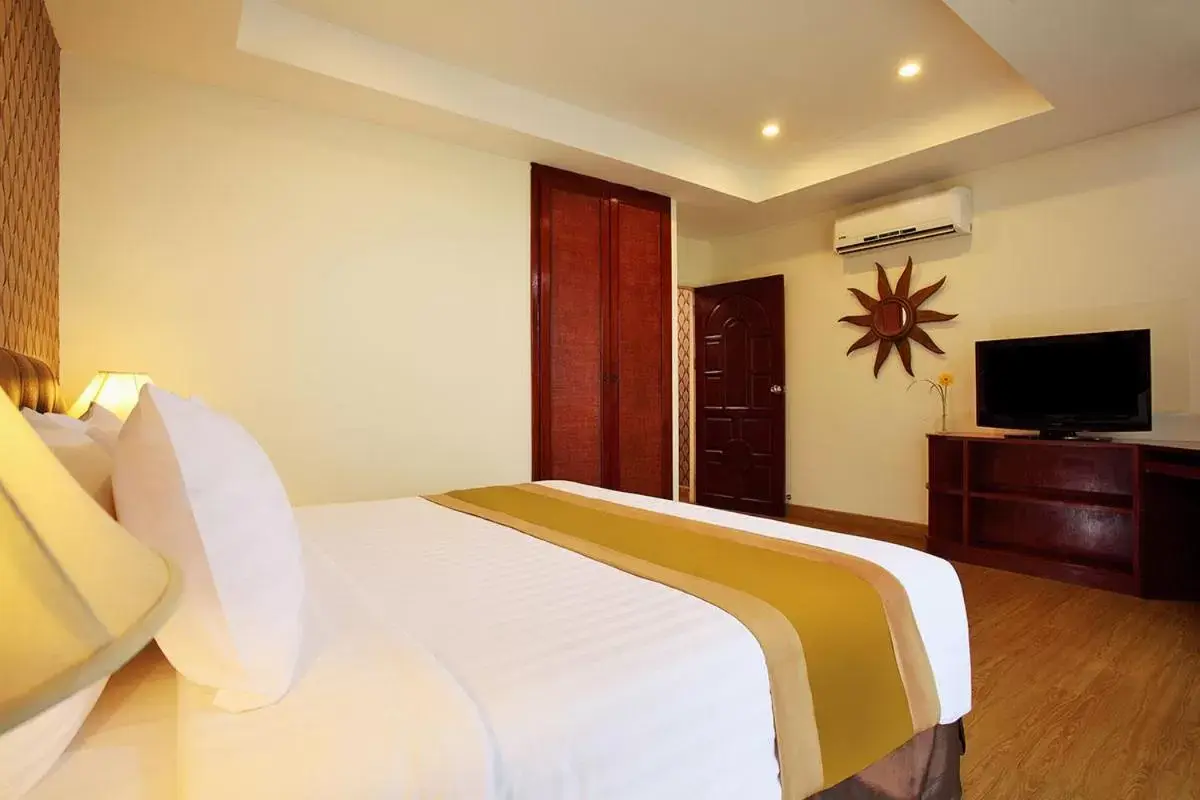 Bedroom, Bed in Nova Park Hotel by Compass Hospitality