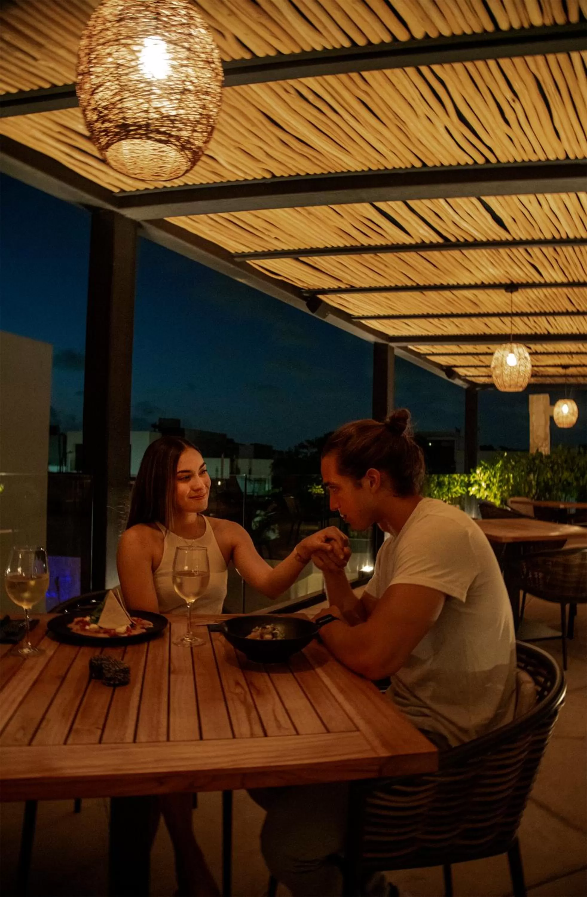 Restaurant/places to eat in Hive Cancun by G Hotels