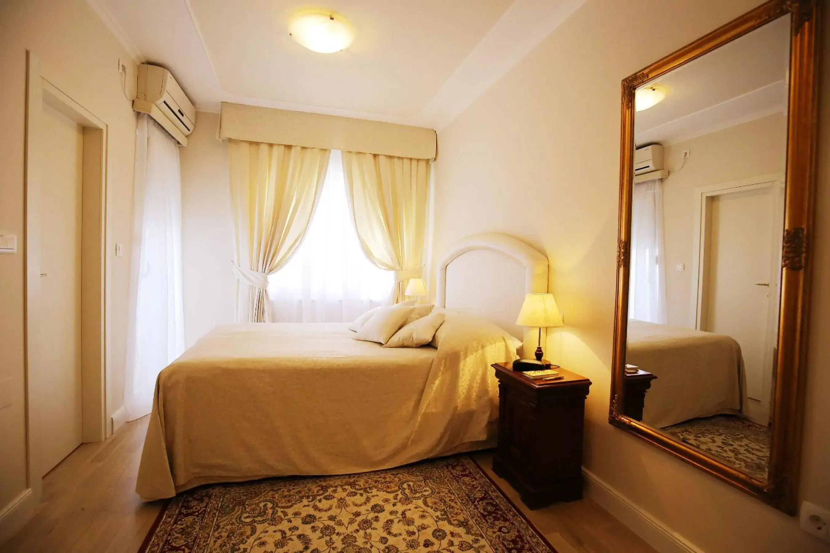 Bedroom, Bed in Villa Triana-Adults Only