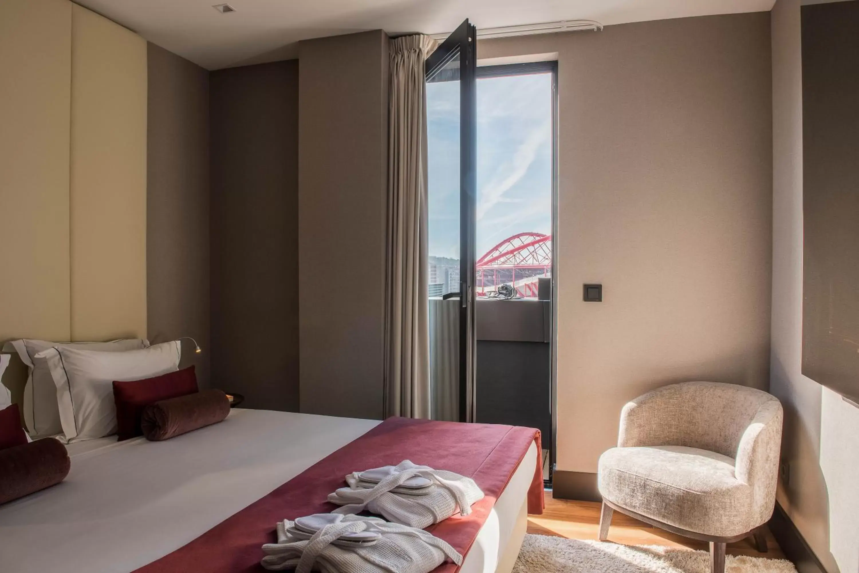 Bedroom, Bed in Upon Lisbon Prime Residences