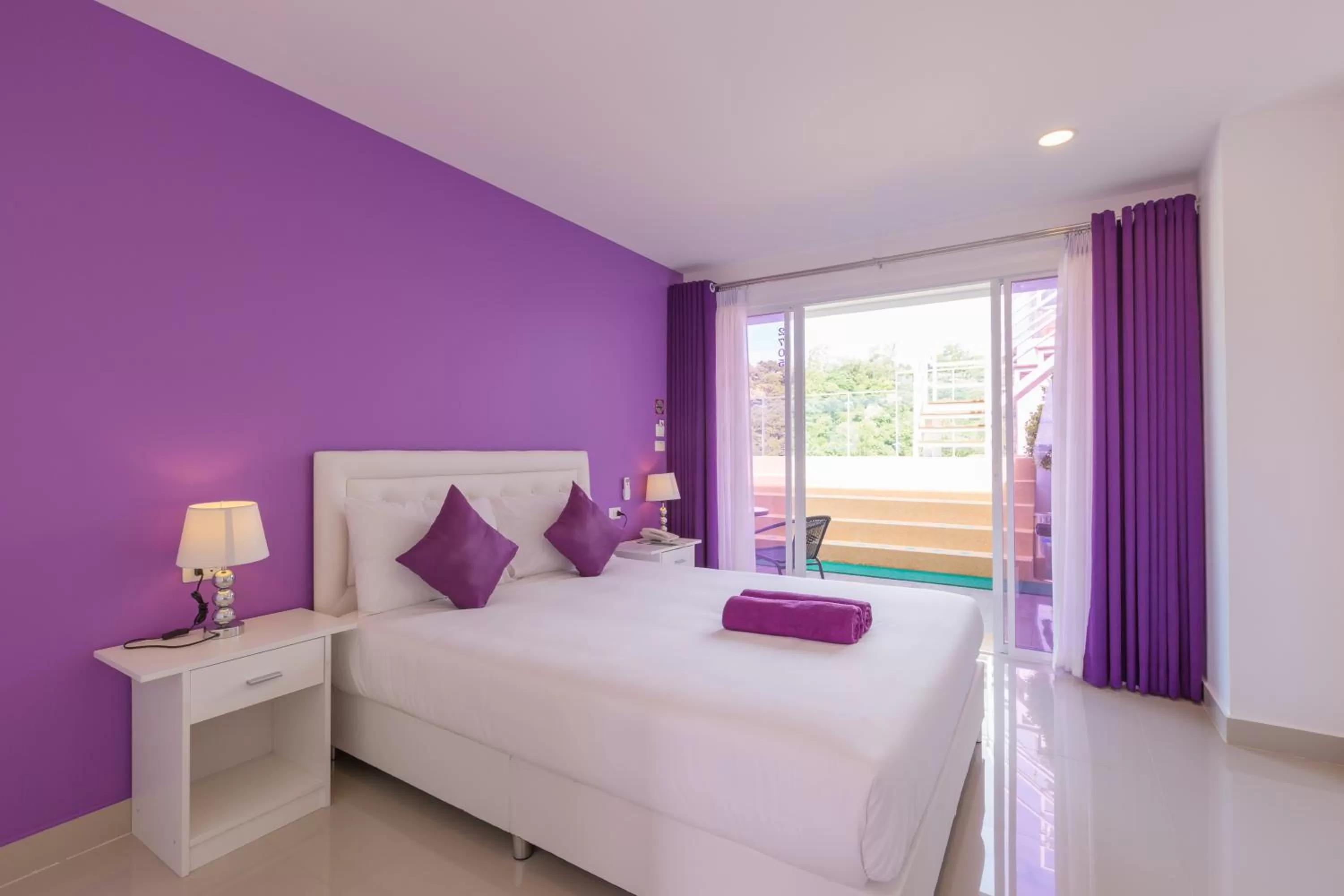 Bedroom, Bed in Hotel Zing