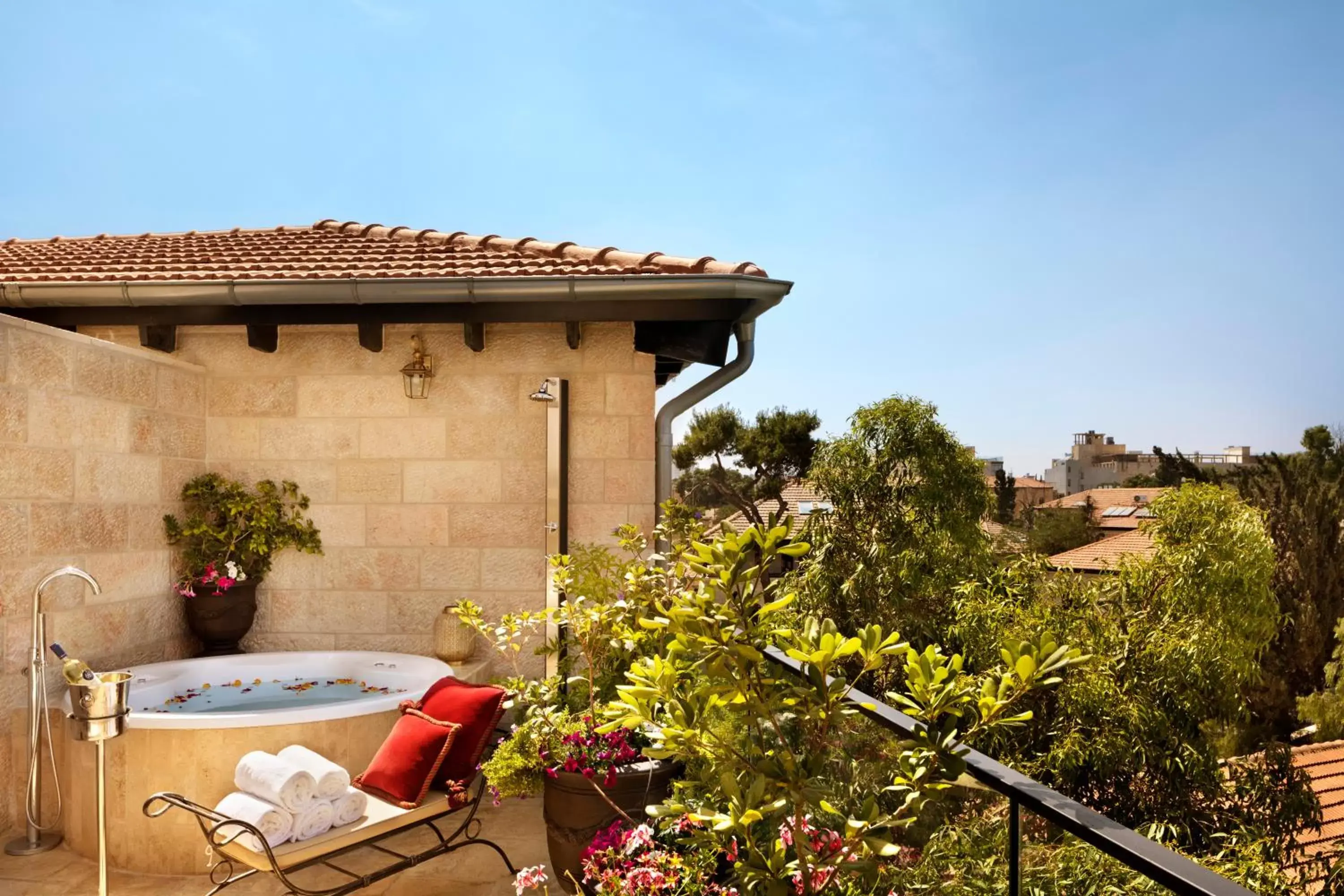 Hot Tub in Villa Brown Jerusalem, a member of Brown Hotels