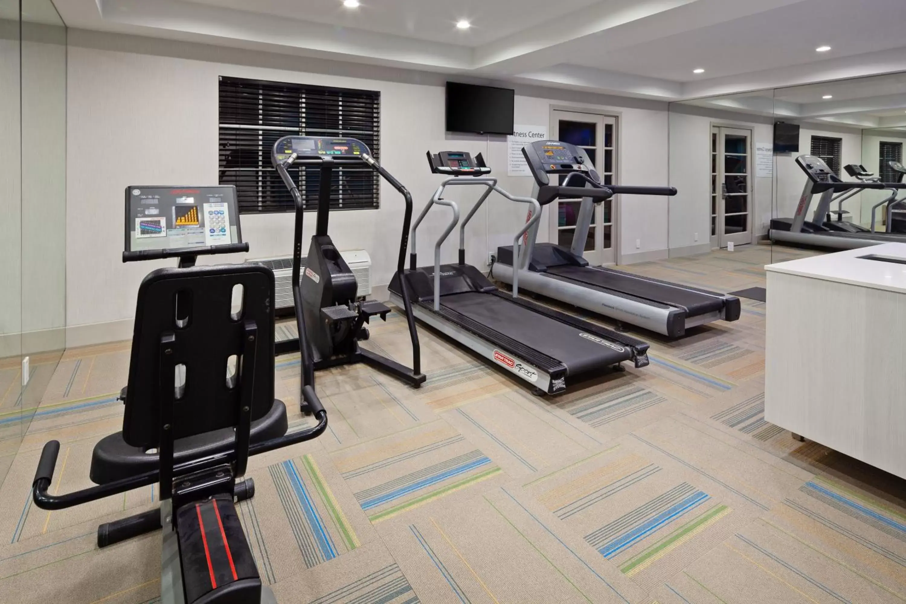 Spa and wellness centre/facilities, Fitness Center/Facilities in Holiday Inn Express Hotel & Suites San Diego-Escondido, an IHG Hotel