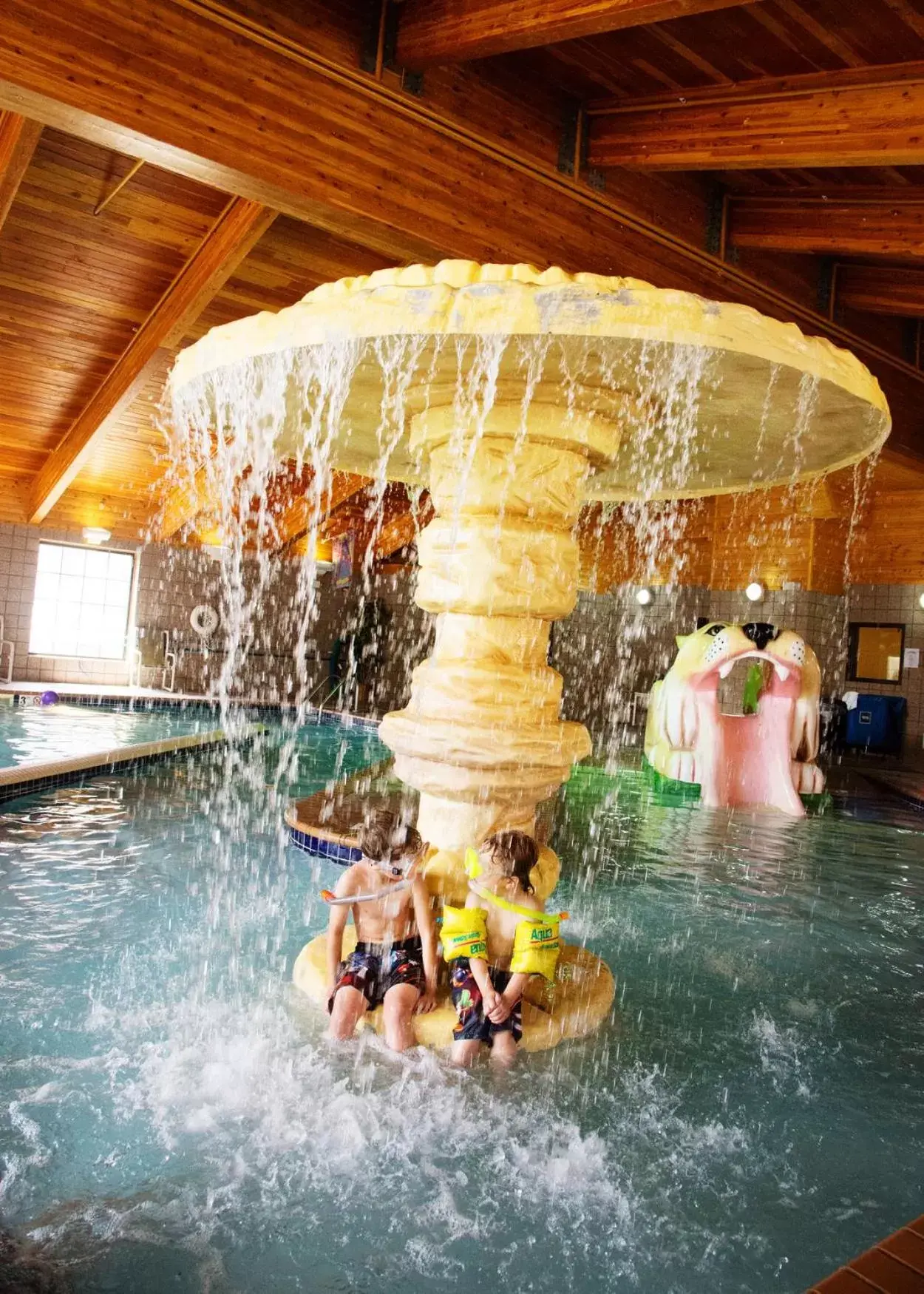 Day, Swimming Pool in Hotel Glenwood Springs