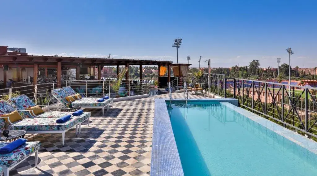 Swimming Pool in 2Ciels Boutique Hôtel