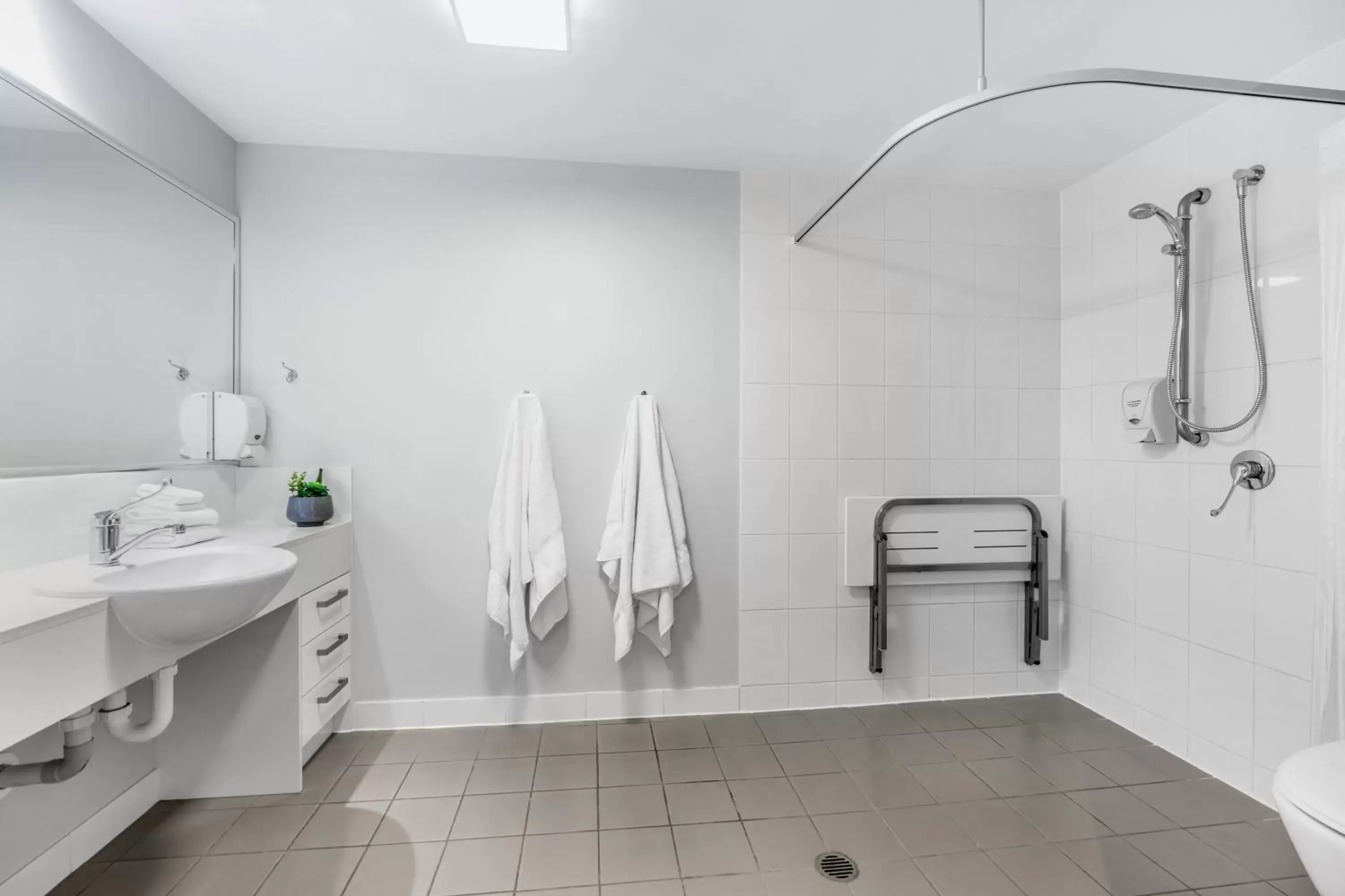 Bathroom in Essence Apartments Chermside