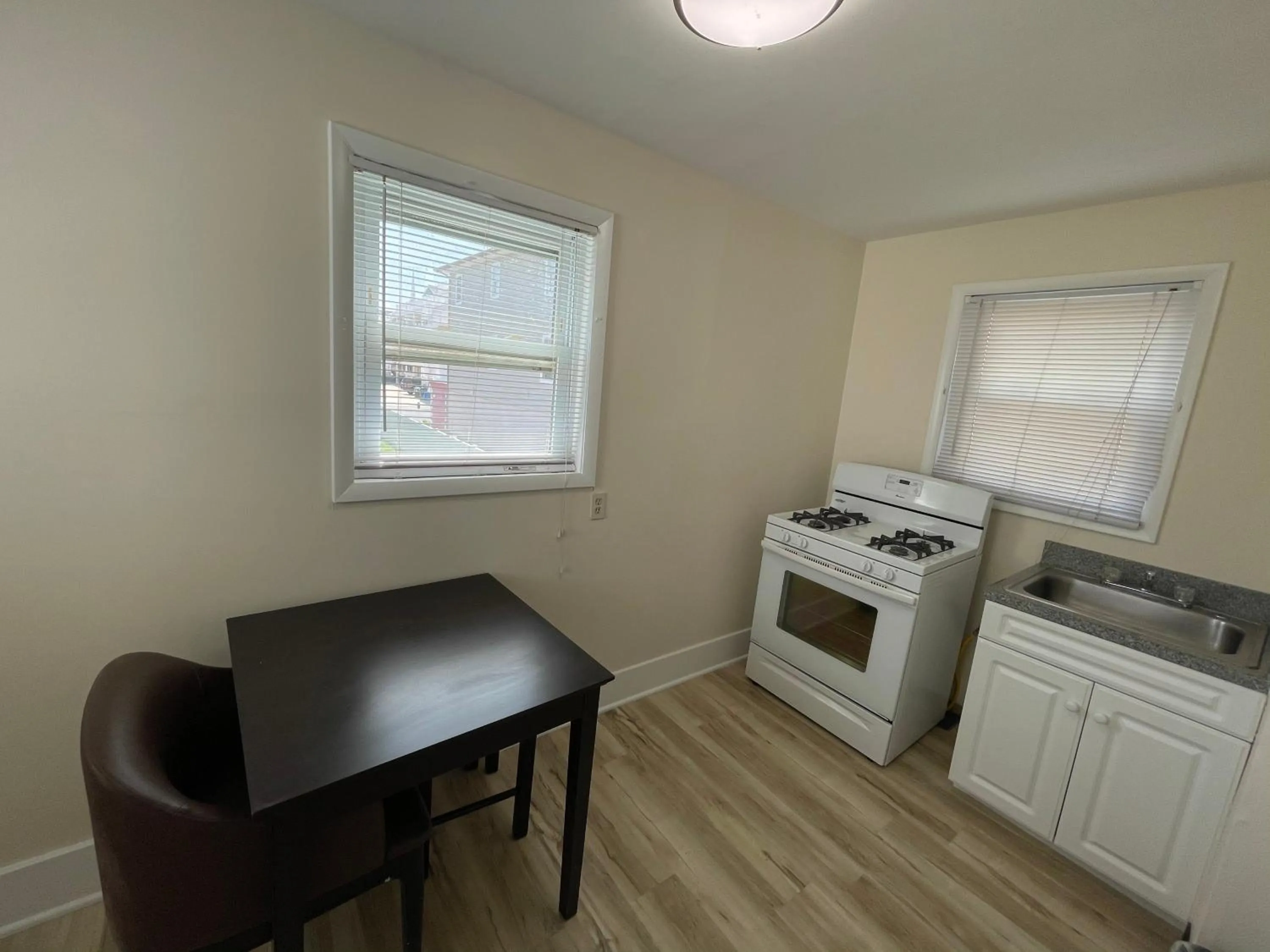 Wildwood Inn Hotel Beach & Boardwalk