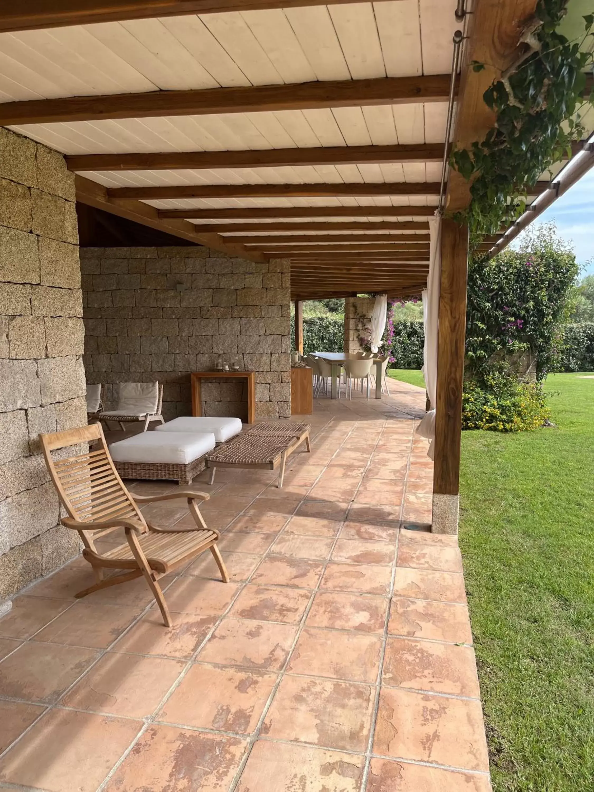 BBQ Facilities in Porto Coda Cavallo Salina Bamba