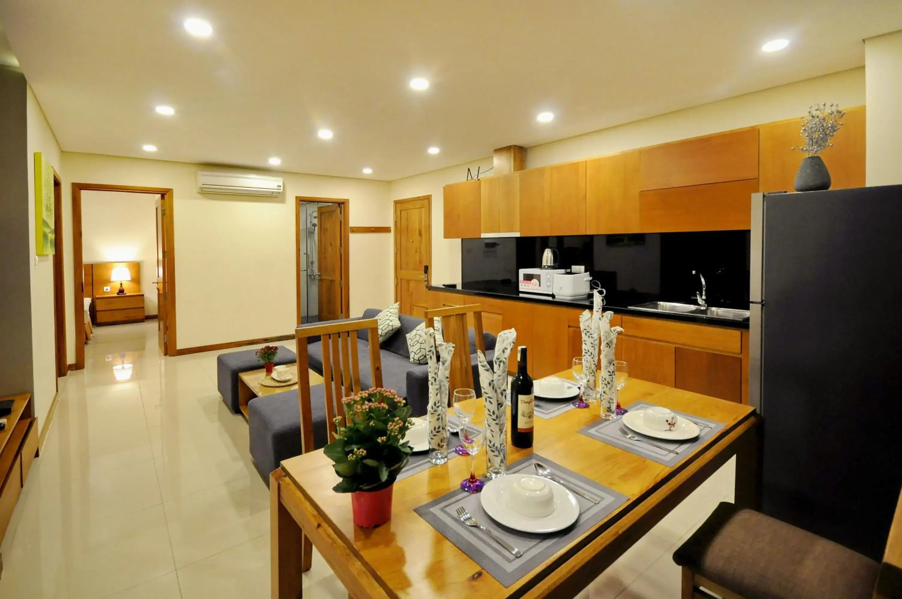 Dining Area in Holi Beach Hotel & Apartments