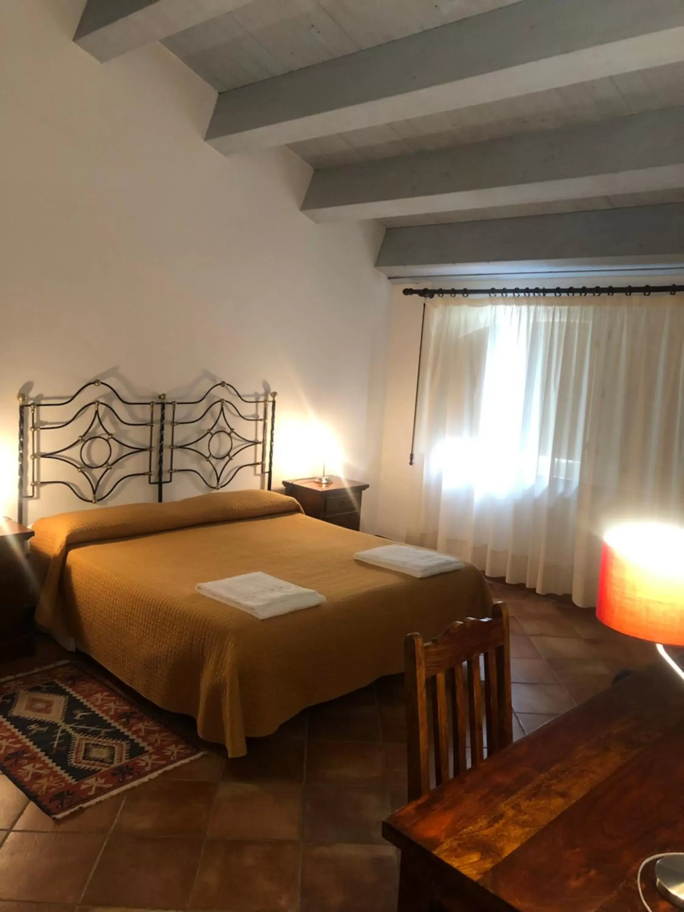 Bed in Torre Archirafi Resort