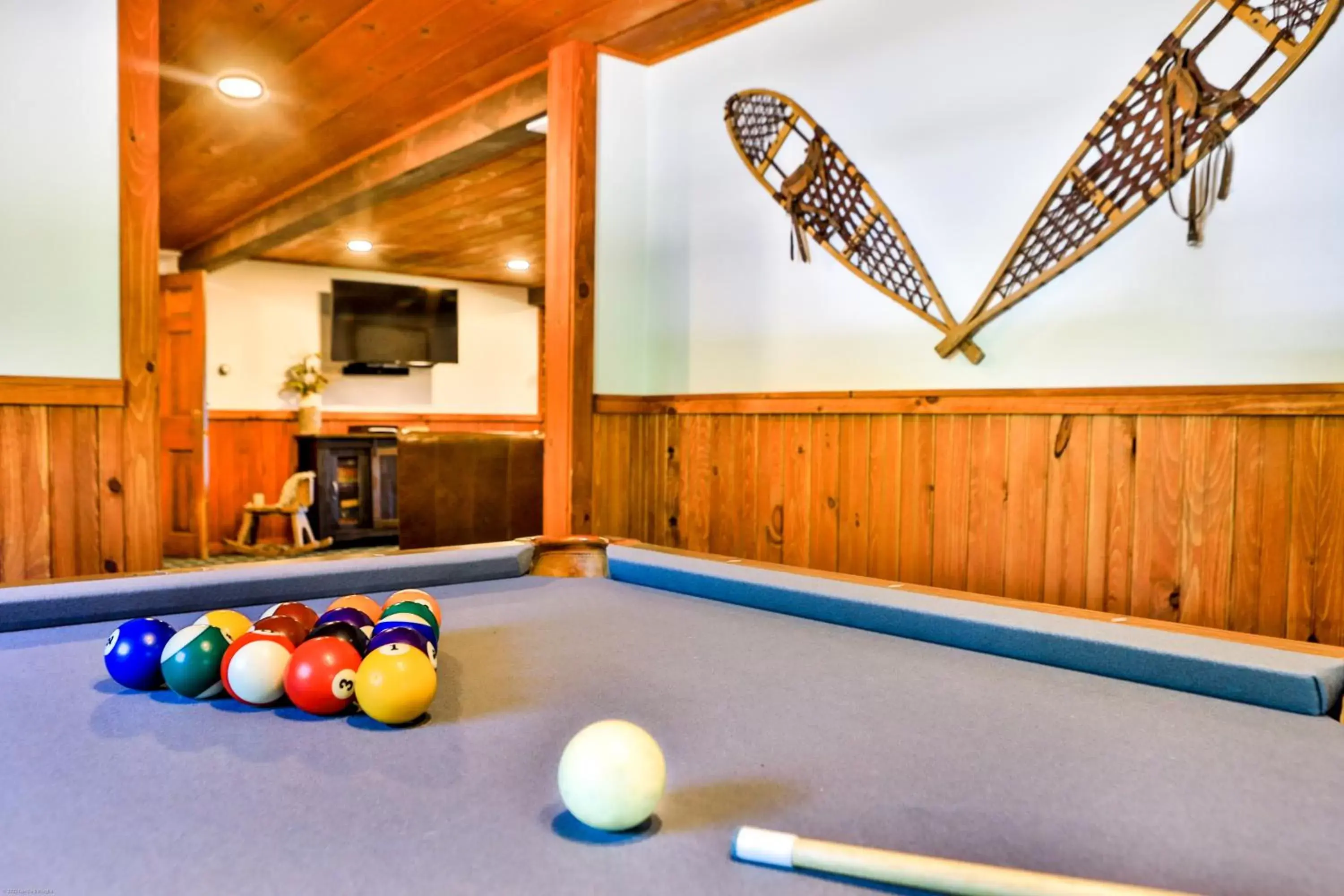 Billiard, Billiards in Garnet Hill Lodge