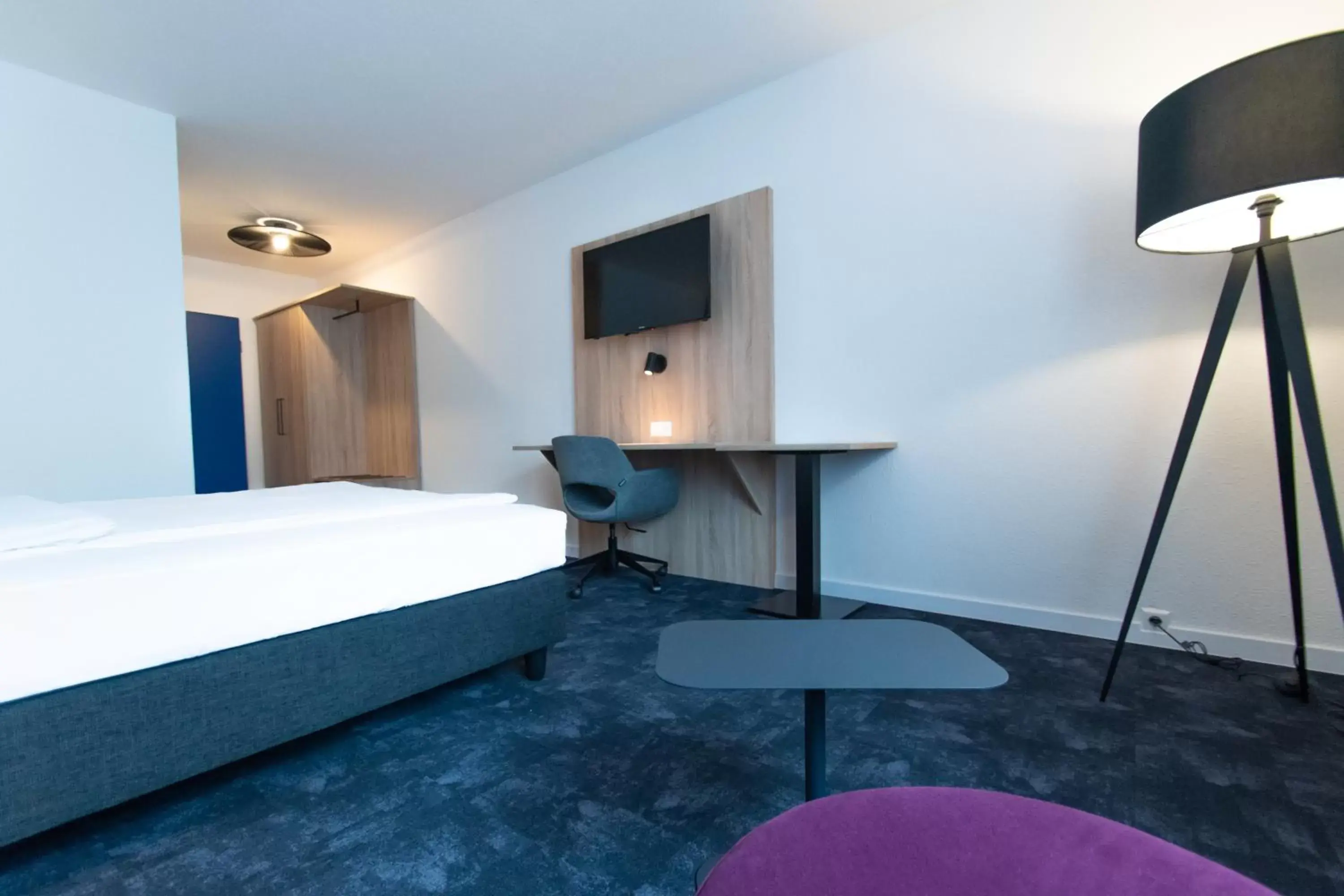 hair dresser, Bed in Taste Hotel Jettingen