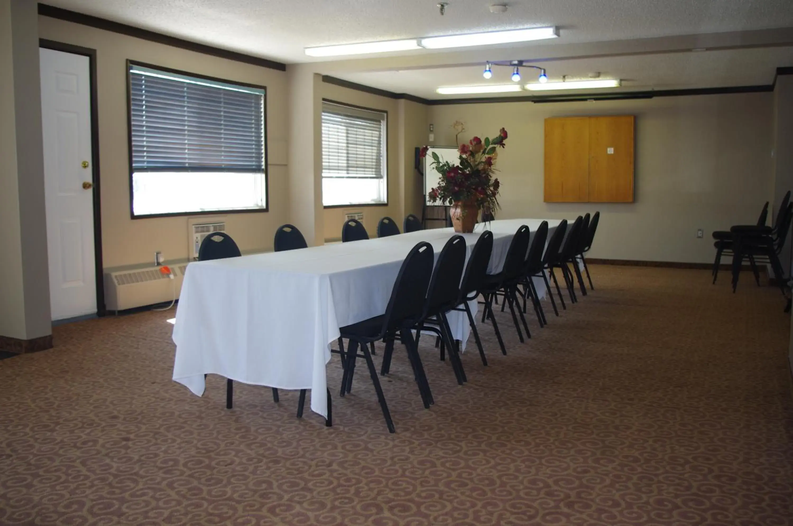 Banquet/Function facilities in Ramada by Wyndham Prince Albert