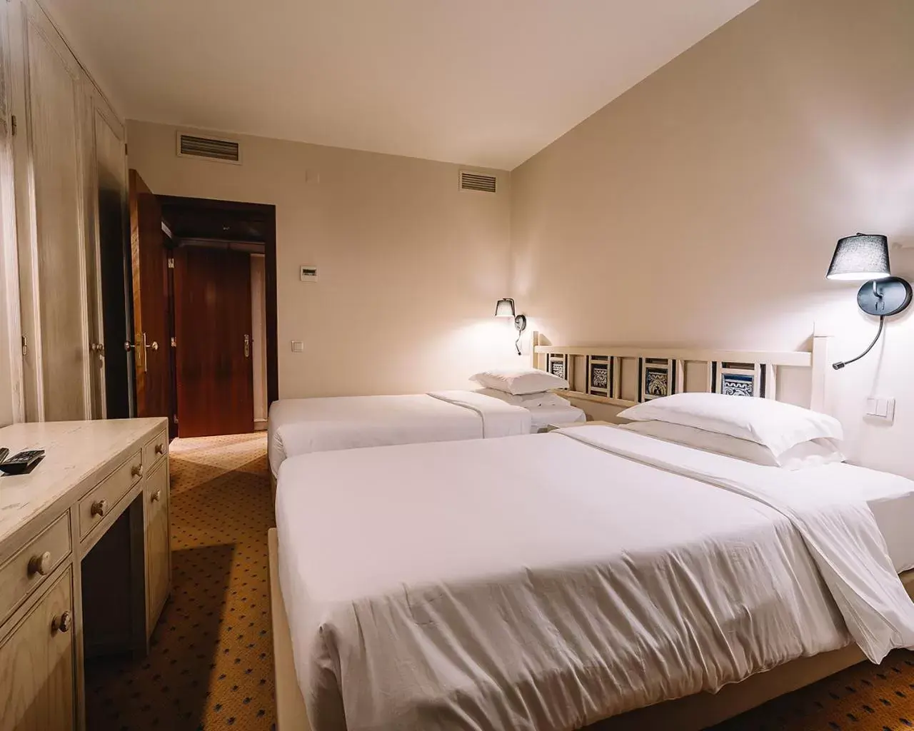 Bed in Real Residência - Apartamentos Turísticos