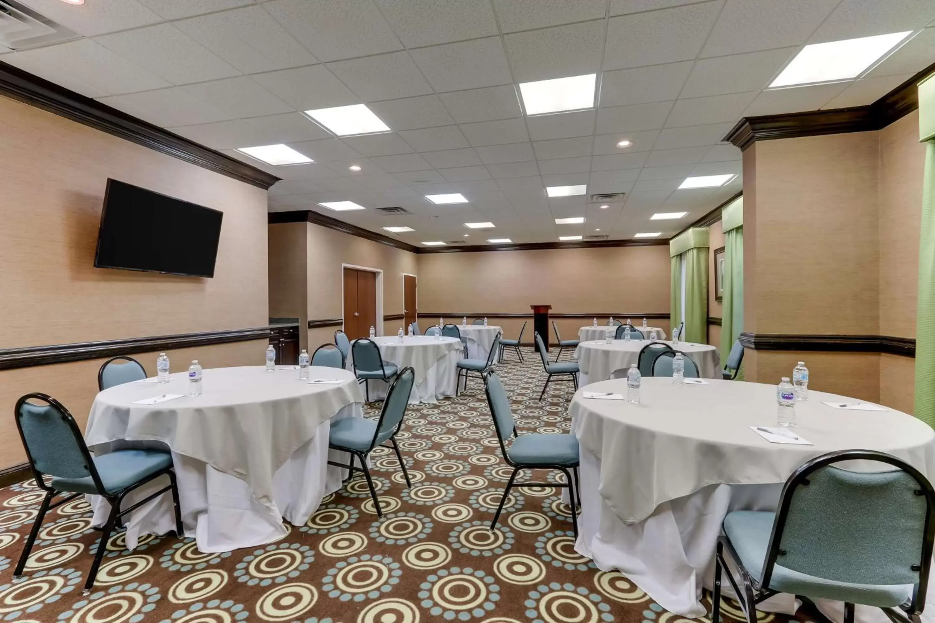Meeting/conference room in Hampton Inn and Suites Swansboro Near Camp Lejeune