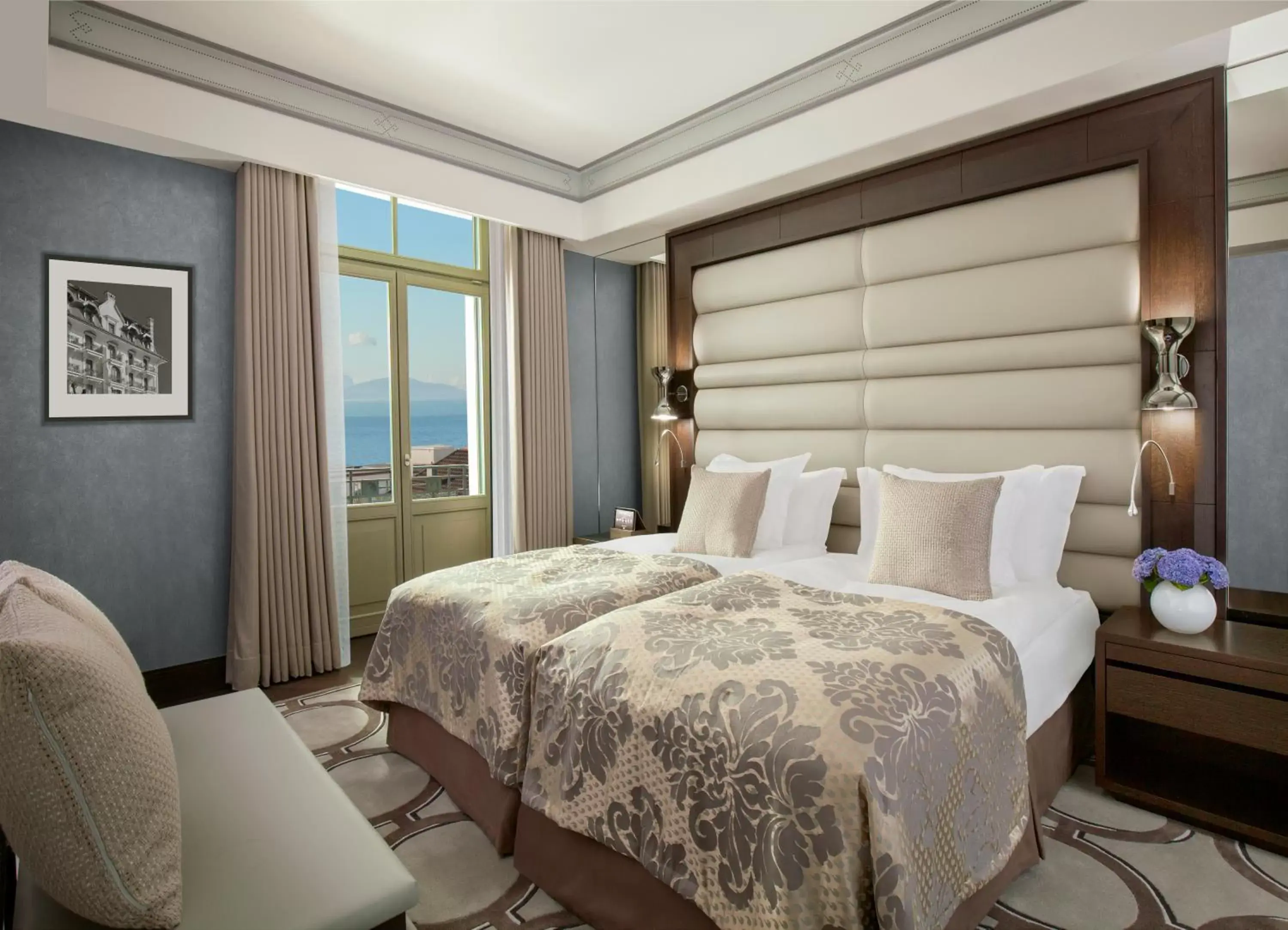 Bedroom, Bed in Royal Savoy Hotel & Spa