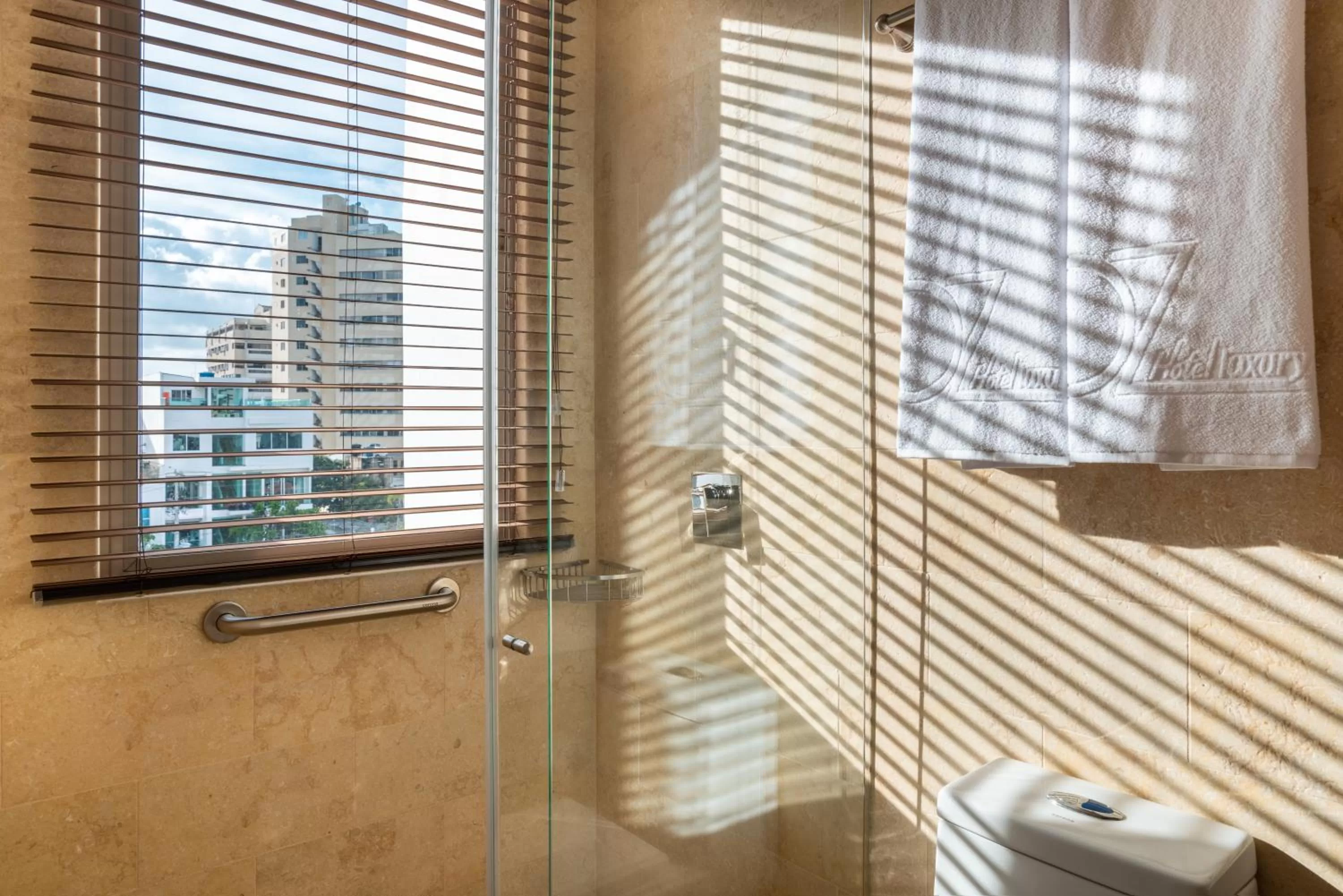 Bed in Oz Hotel Luxury