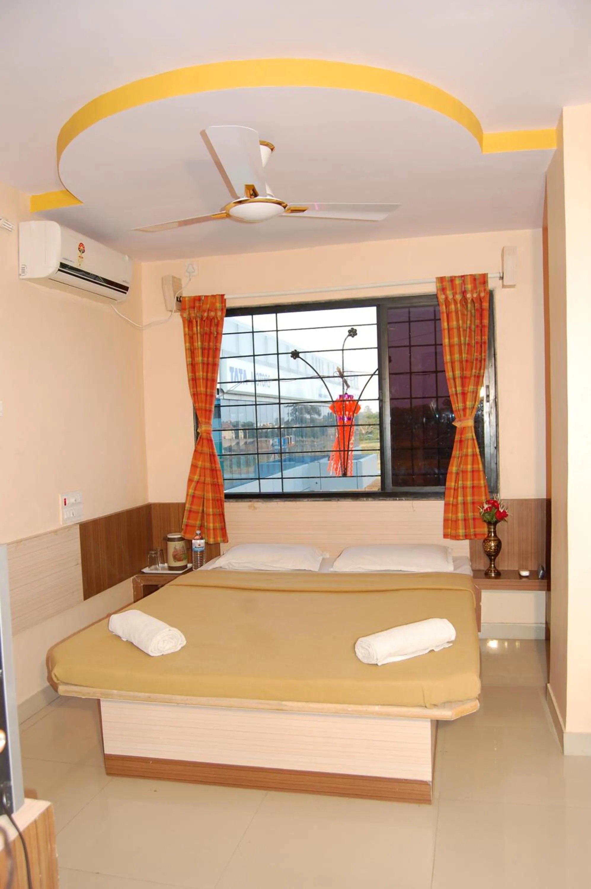 Photo of the whole room, Bed in Hotel Utsav