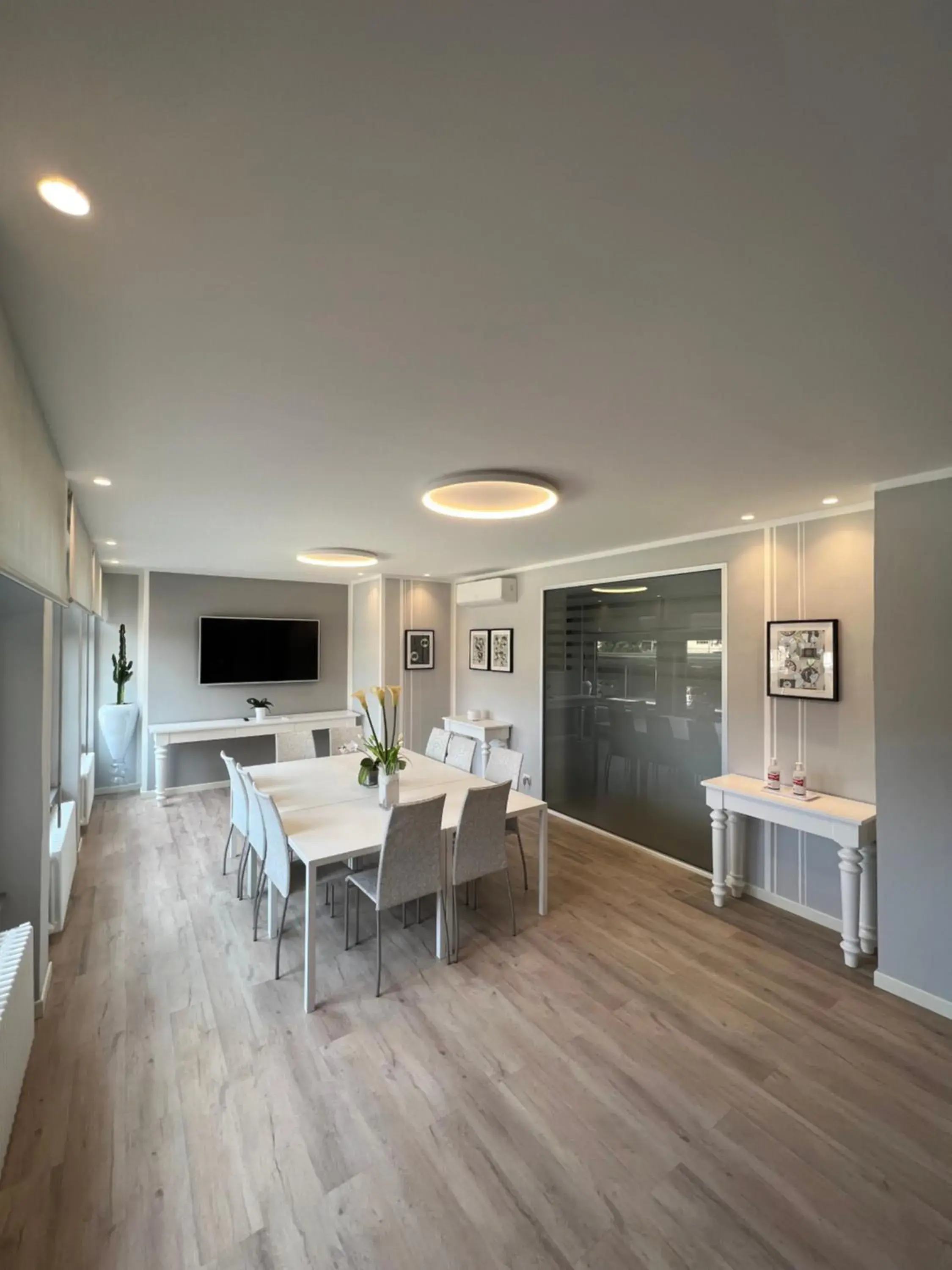 Meeting/conference room, Dining Area in Hotel La Pace