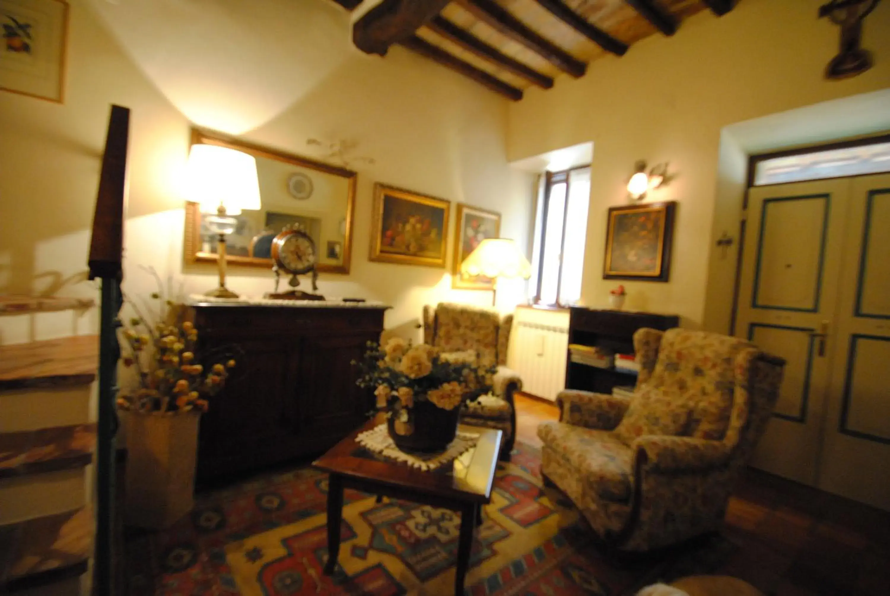 Living room, Seating Area in Torre Sangiovanni Albergo e Ristorante