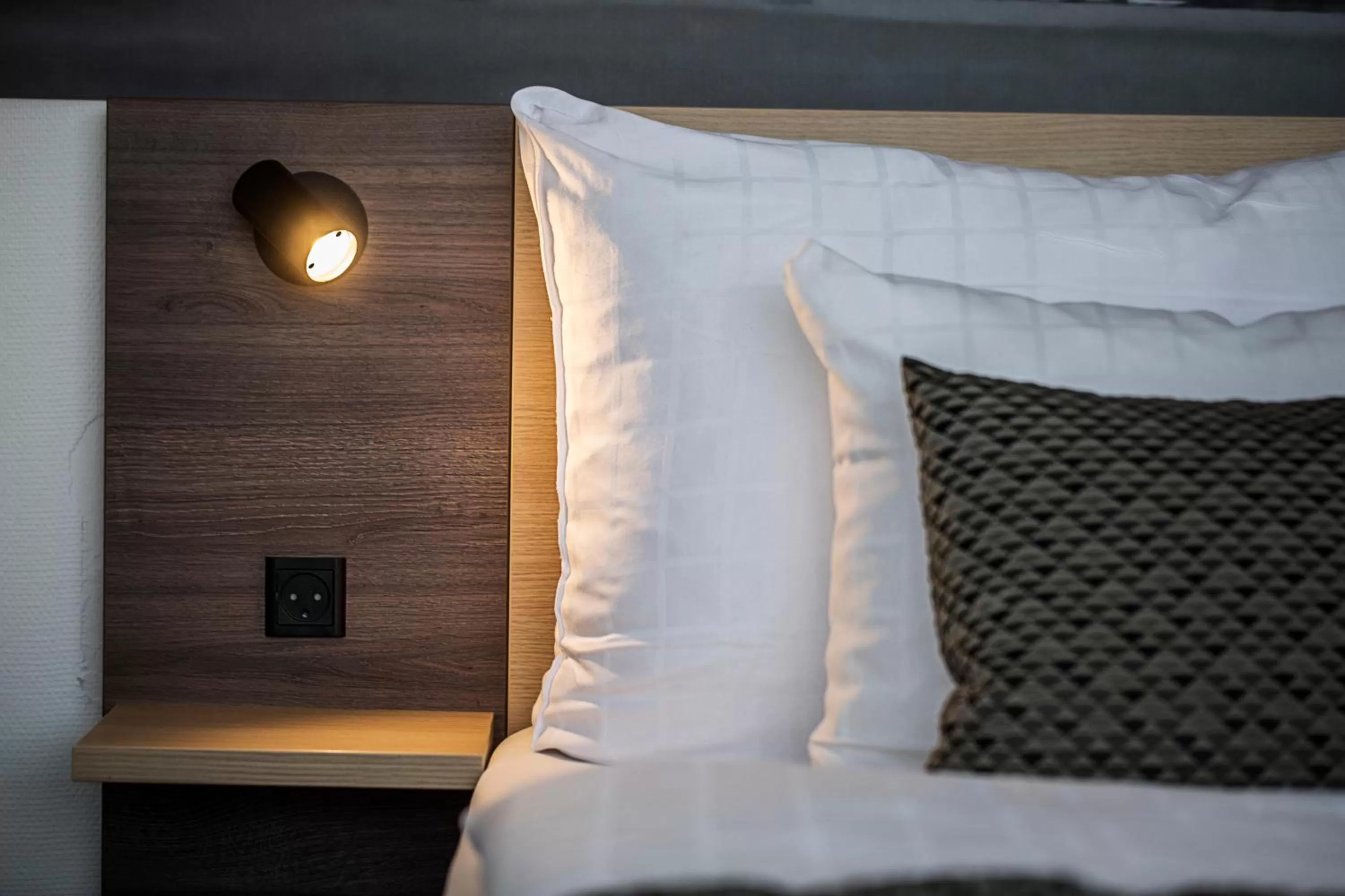 Bed in Best Western Plus Airport Hotel