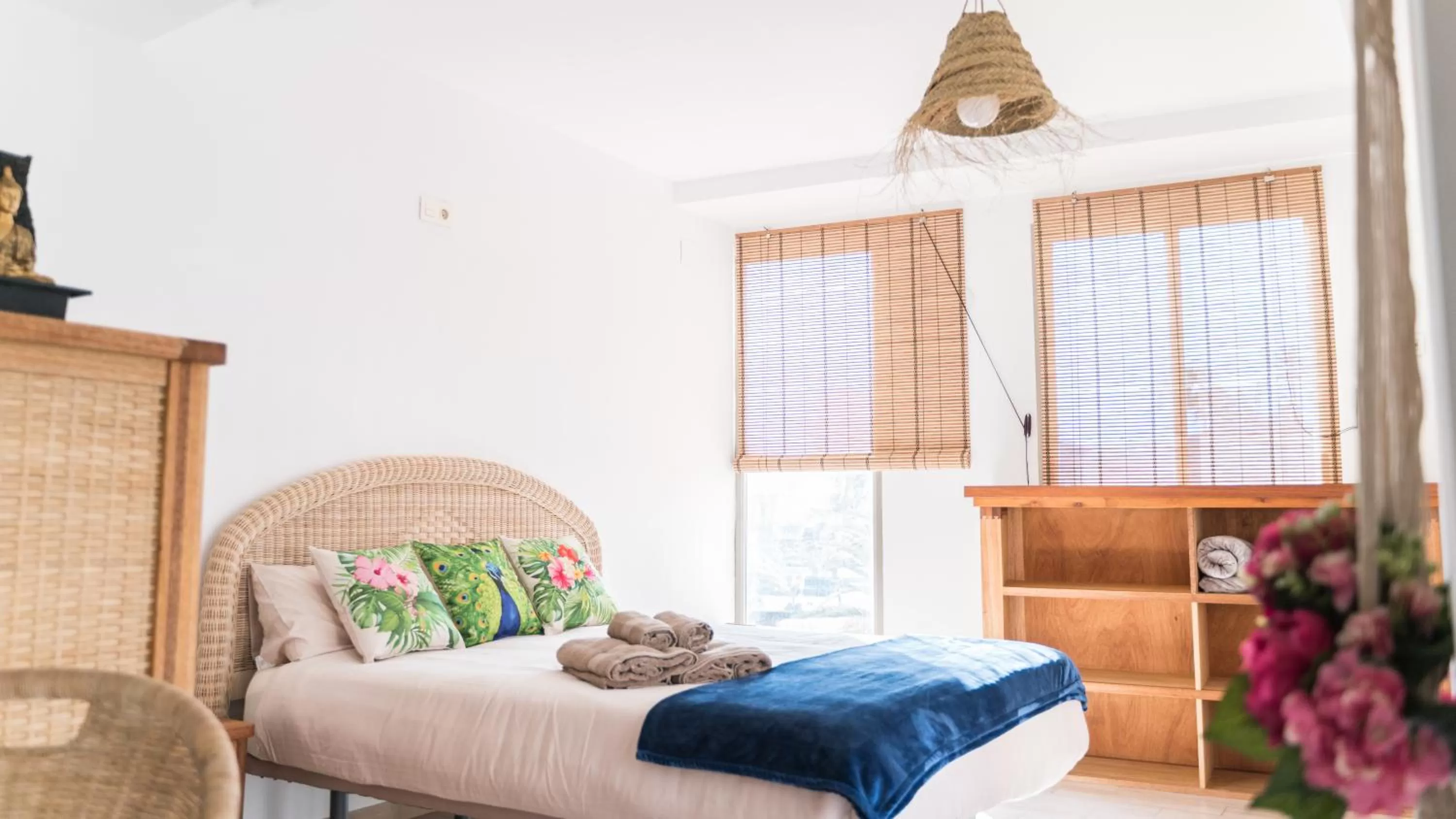 Bed in Banana Beach Patacona