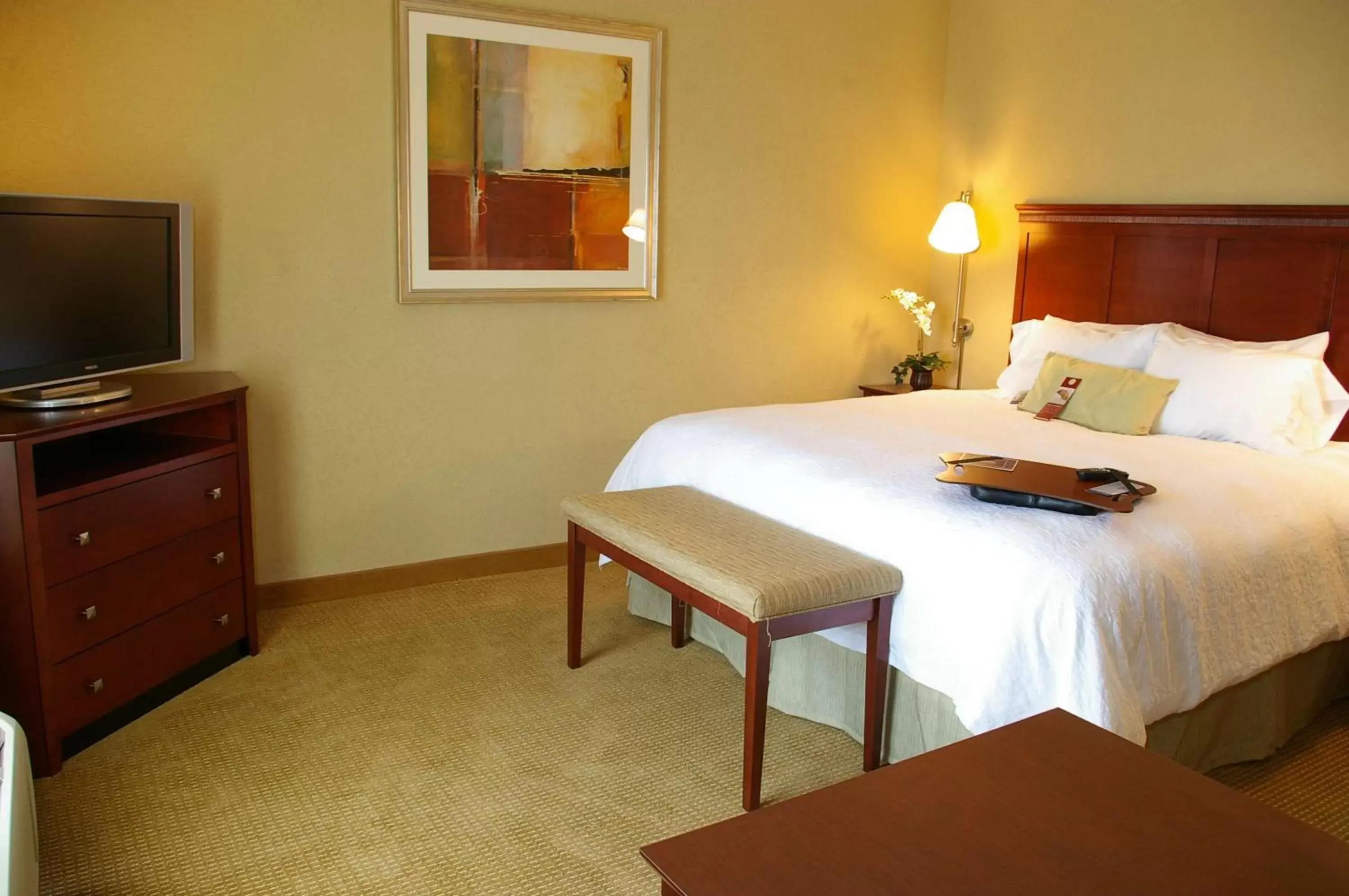 Bed in Hampton Inn & Suites Abilene I-20