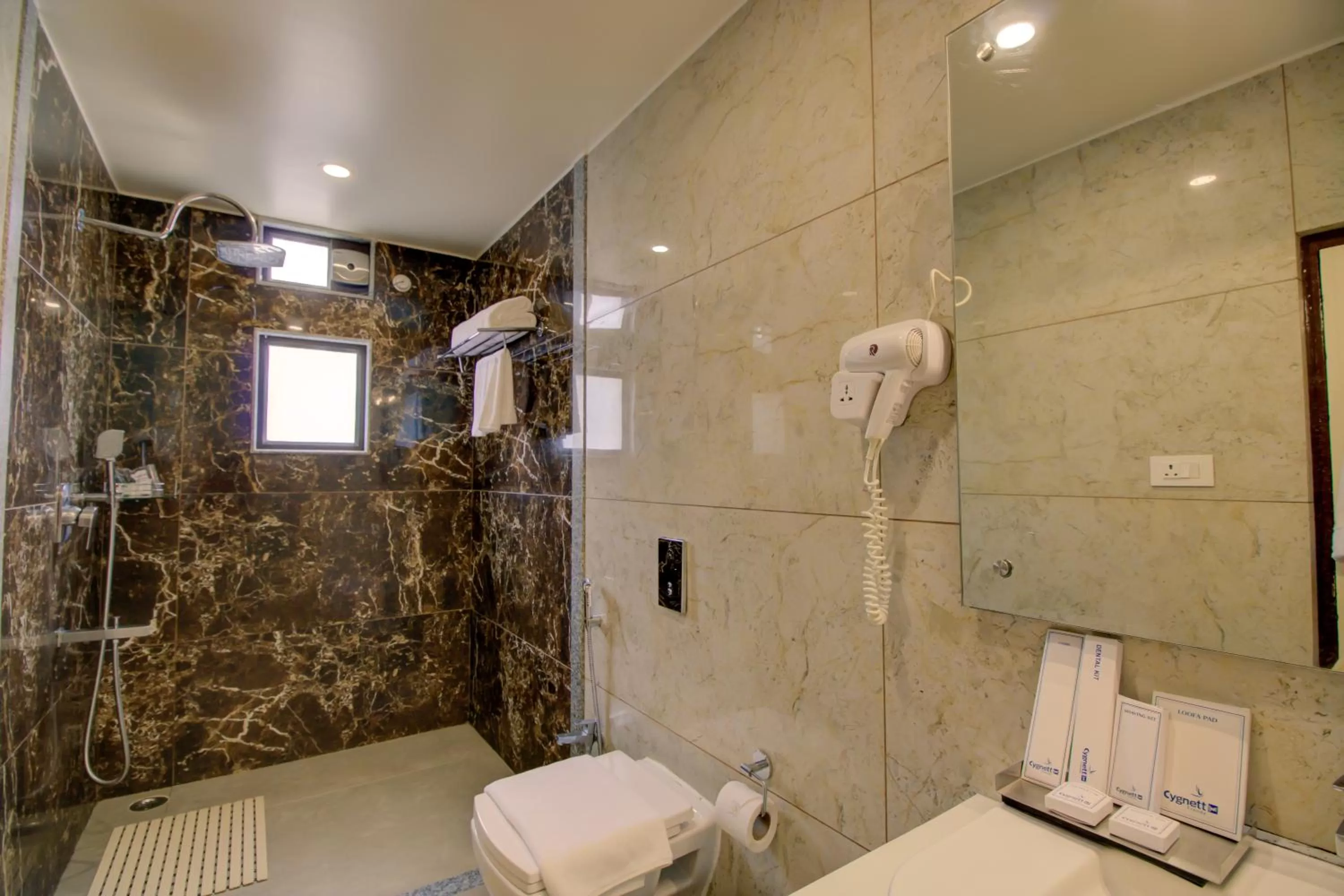 Bathroom in Cygnett Inn Trendz