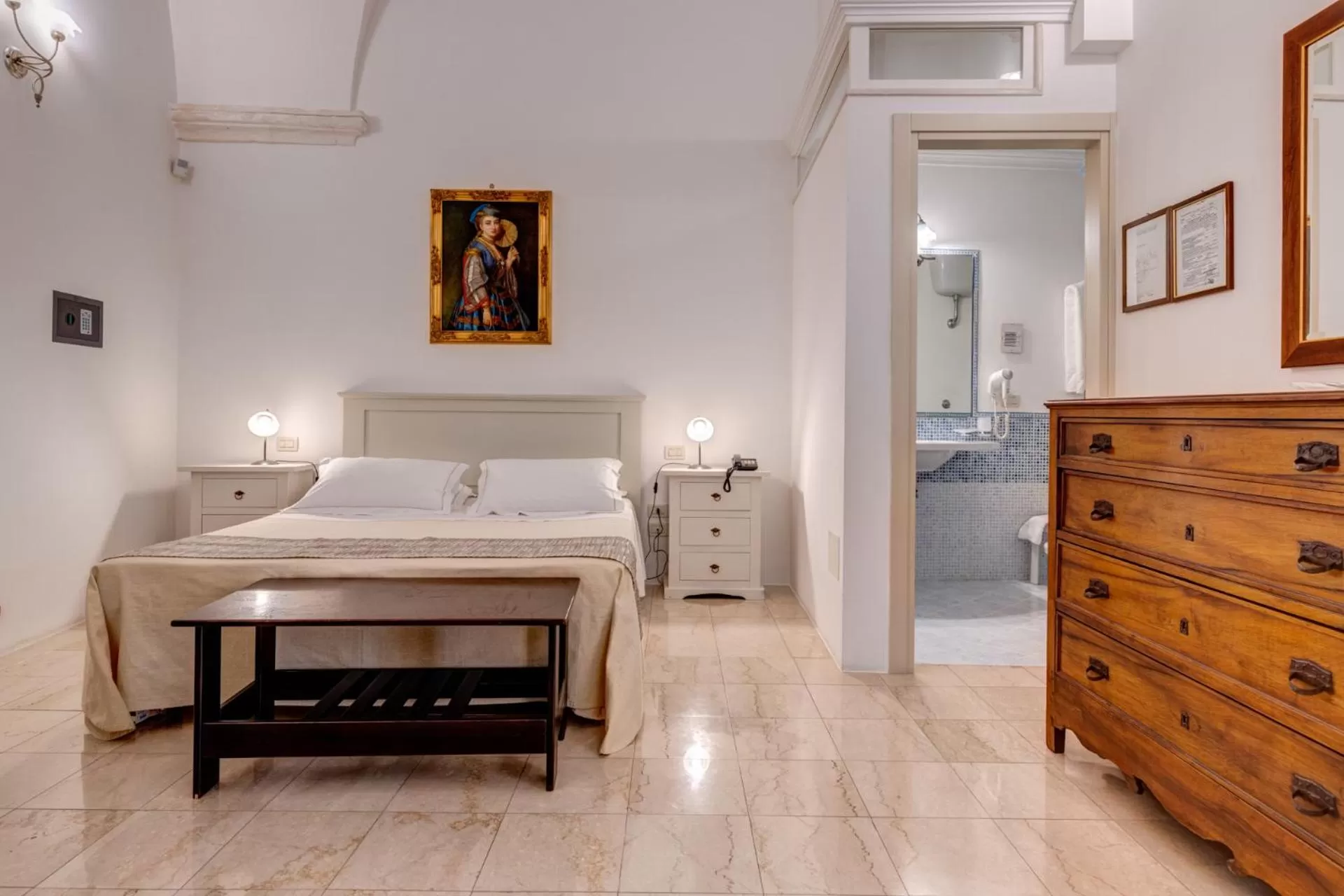 Photo of the whole room, Bed in Hotel La Terra