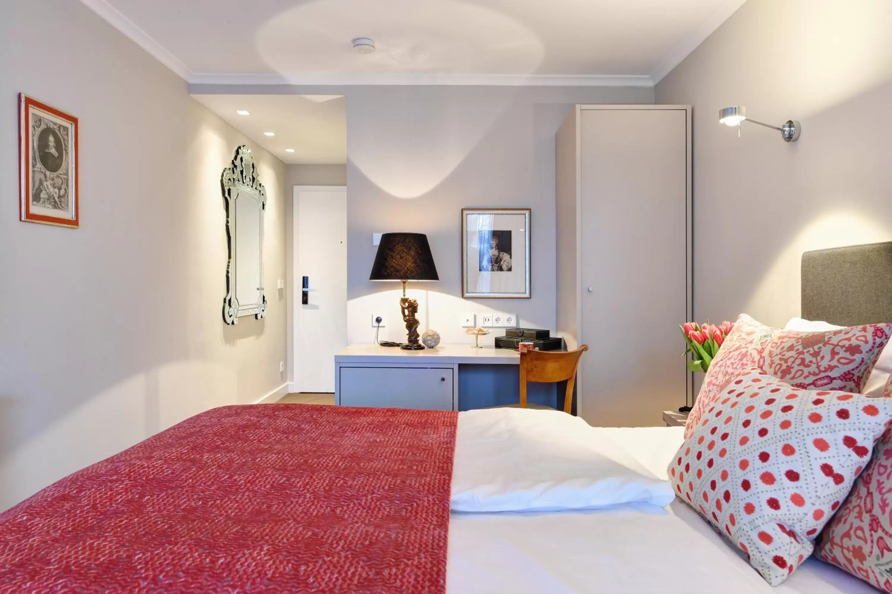 Bed in Hotel Admiral Bed in Hotel Admiral