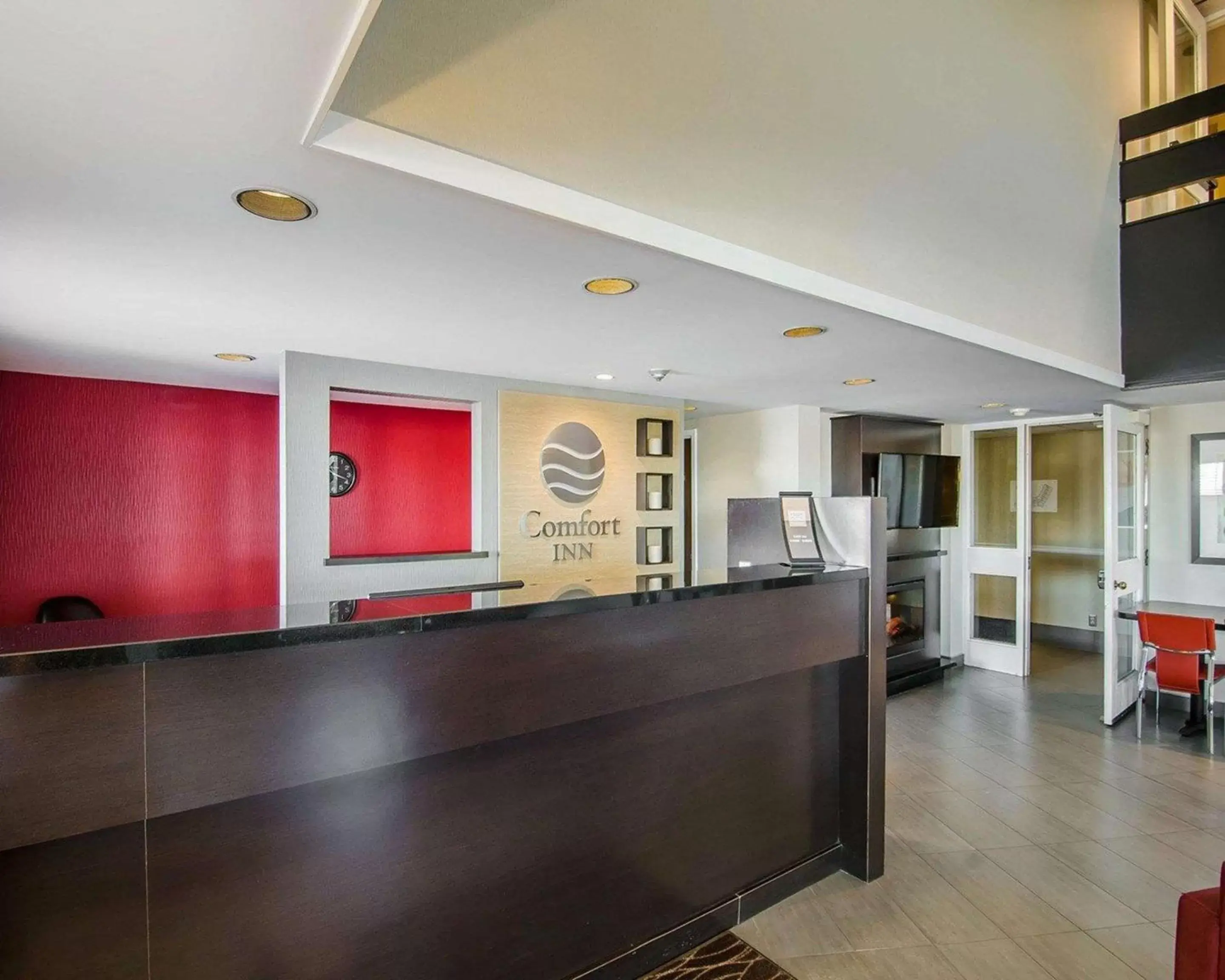 Lobby or reception in Comfort Inn Lobby or reception in Comfort Inn