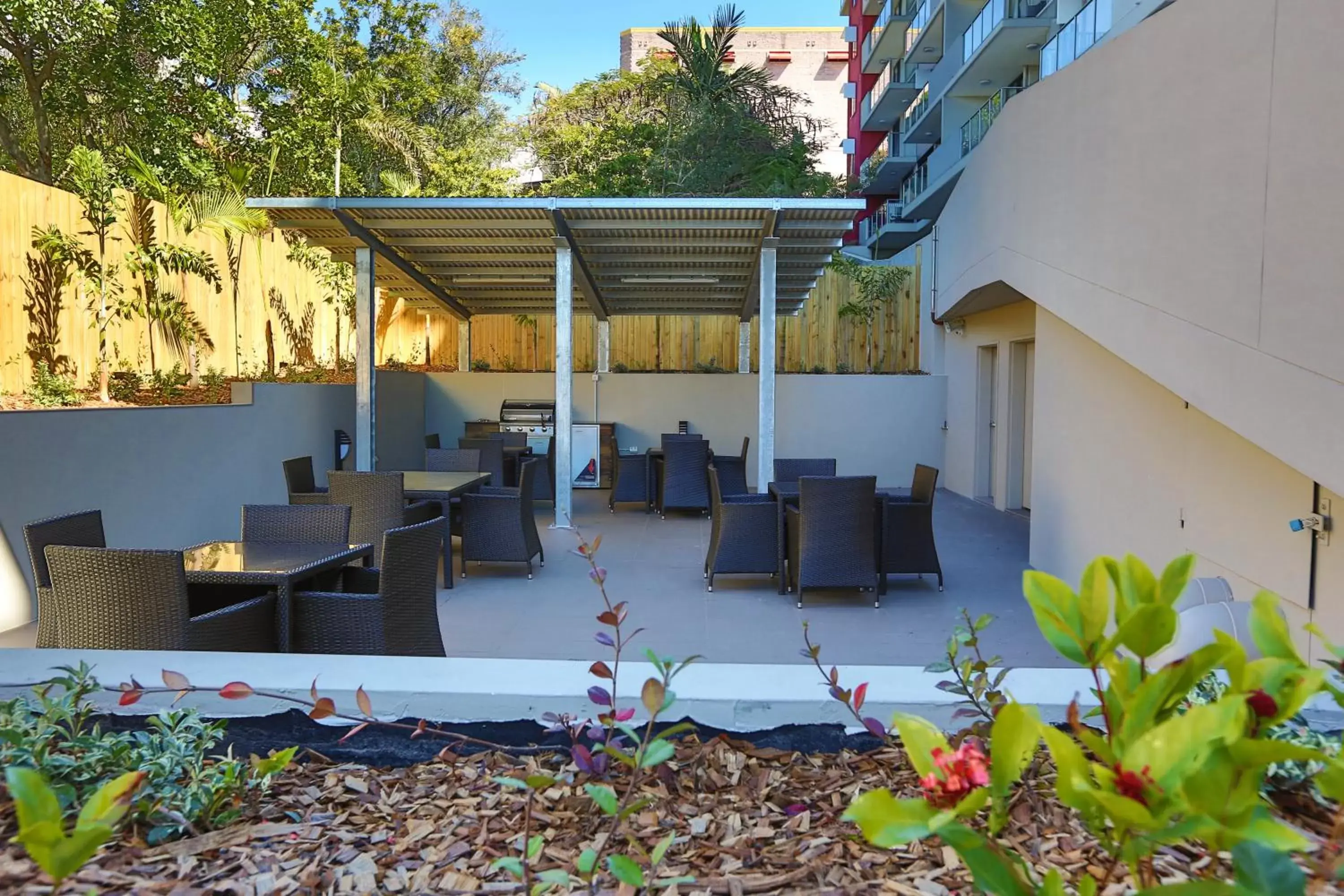 BBQ facilities, Patio/Outdoor Area in Gladstone Central Plaza