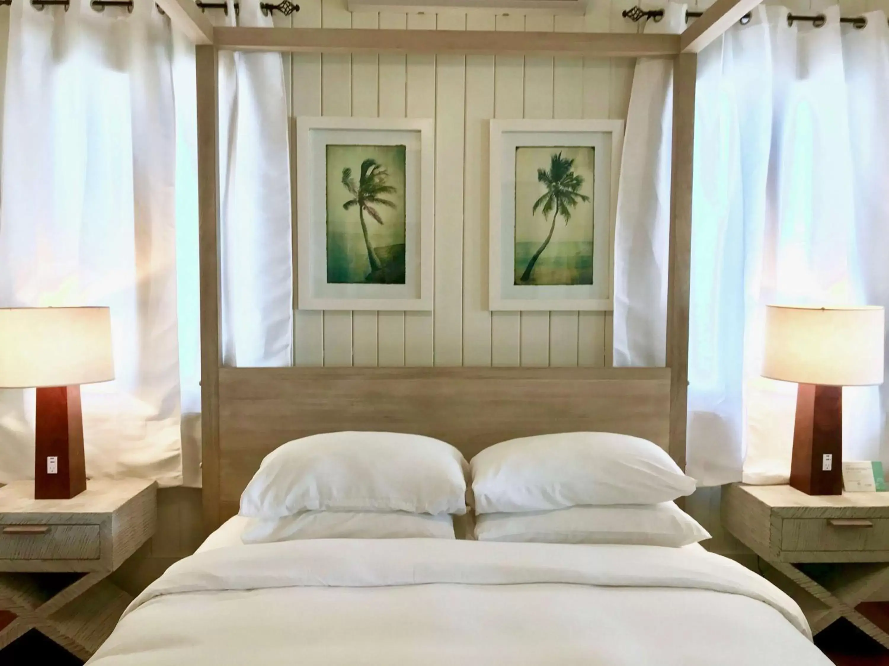 Bed in Mahogany Bay Resort and Beach Club, Curio Collection