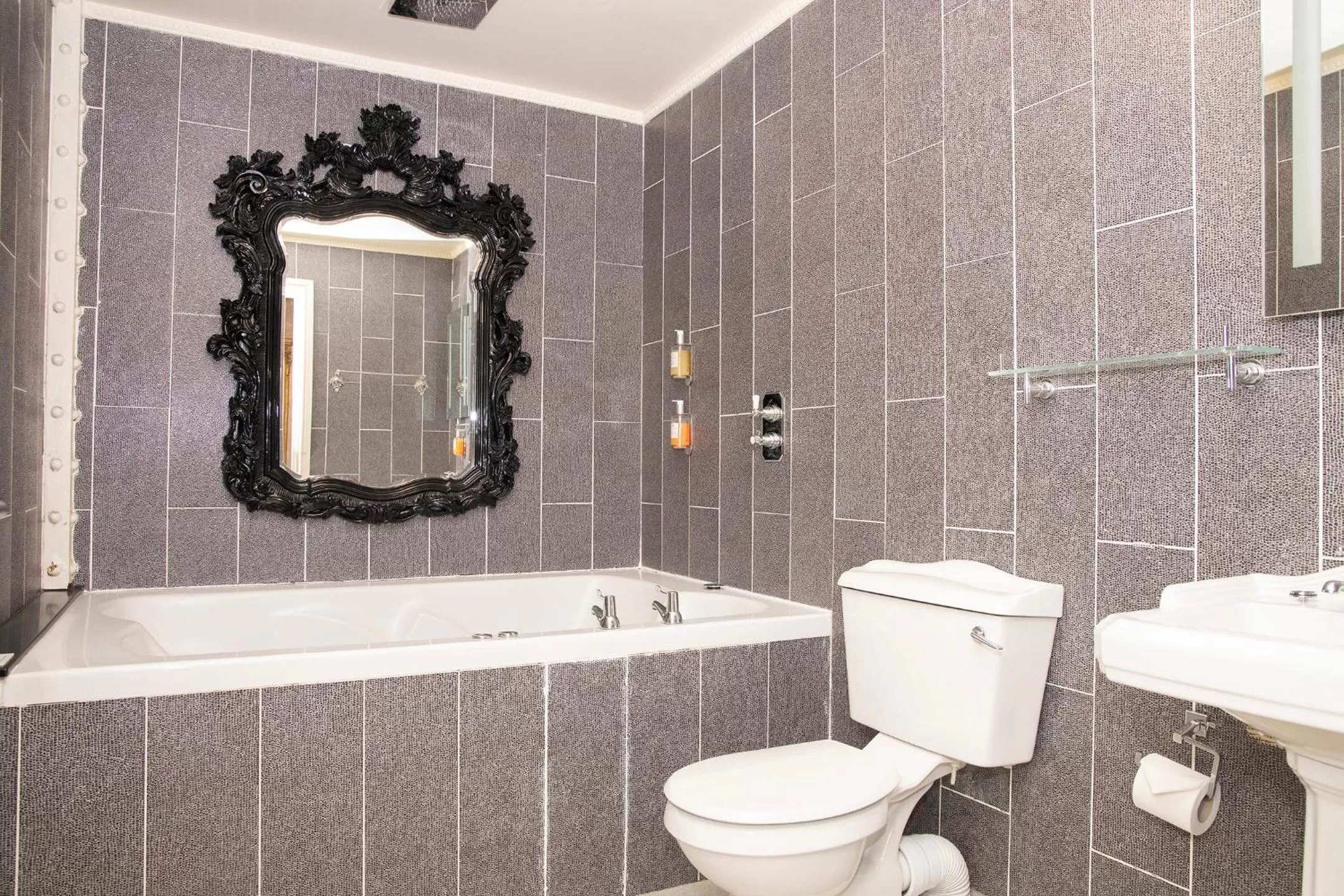 Bathroom in 30 James Street