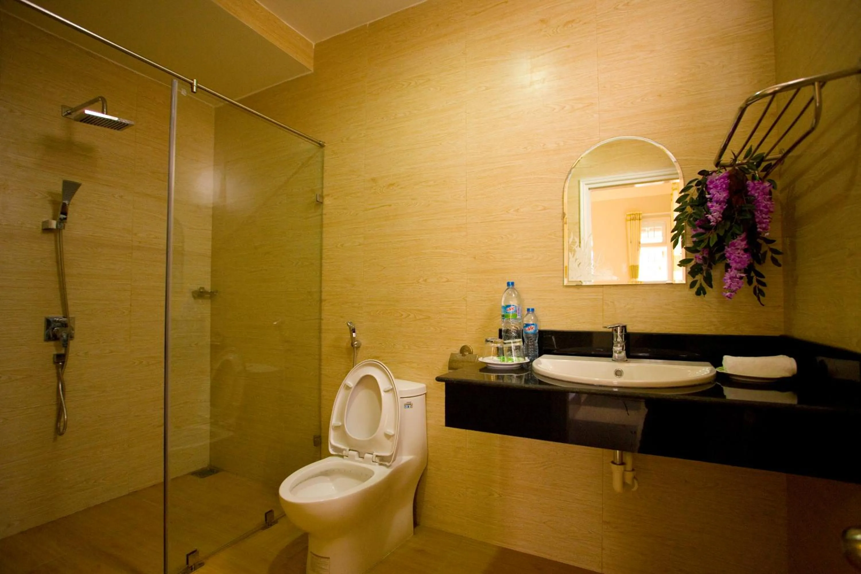 Toilet in The Moon Villa Hoi An