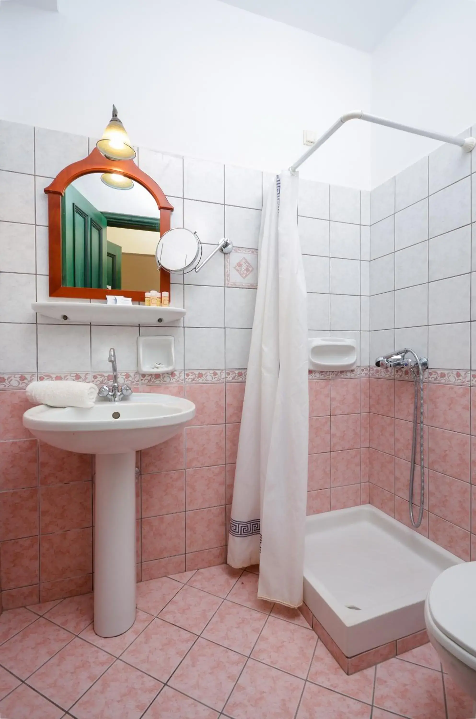 Bathroom in Apollon Hotel