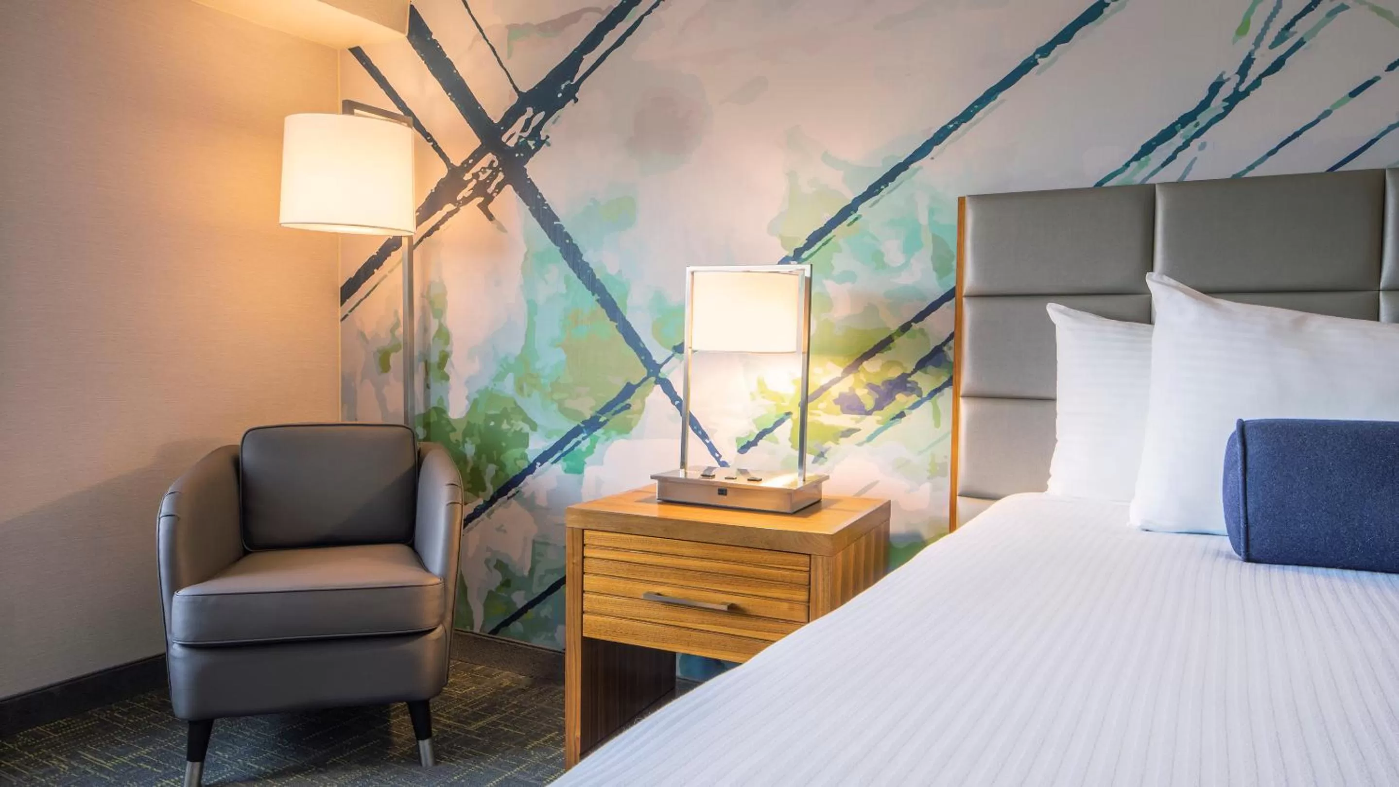 Bed in Circus Circus Reno Hotel Casino at THE ROW